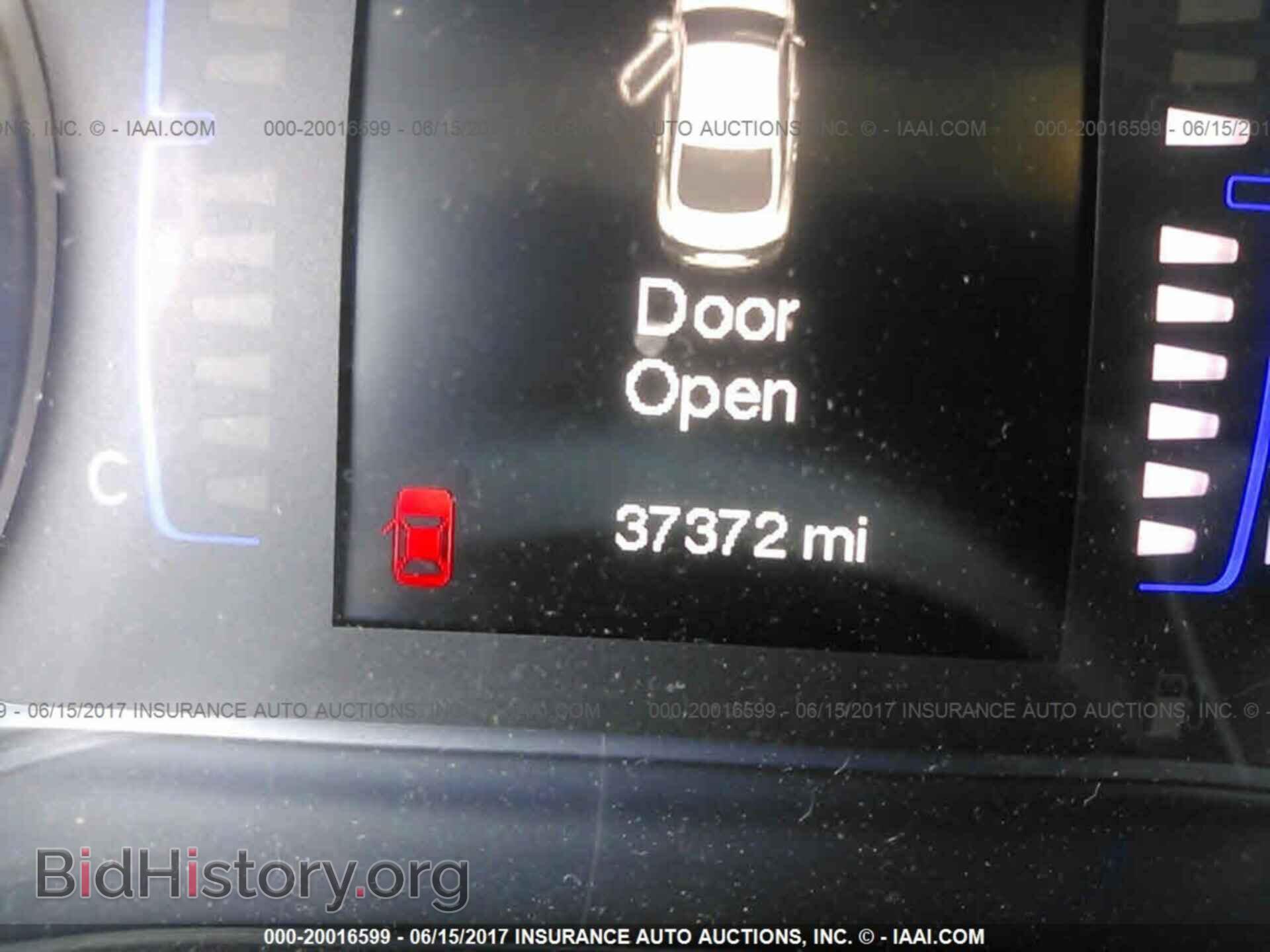 2015 Chrysler 200 - VIN: 1C3CCCAB4FN754458 - Photo 7
