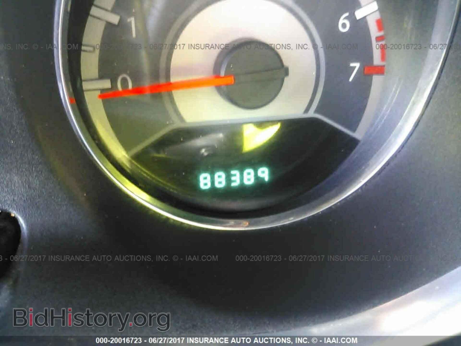 2011 Chrysler 200 - VIN: 1C3BC4FB4BN566883 - Photo 7