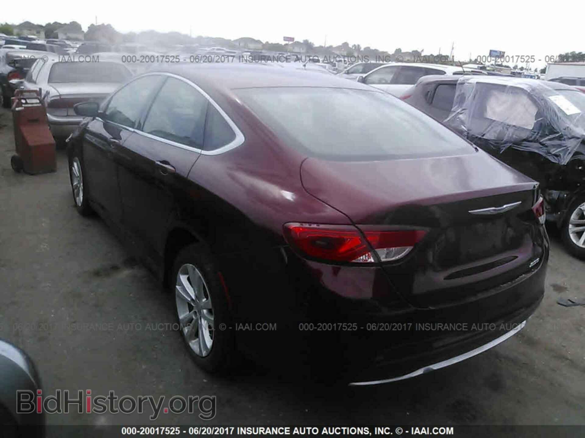 2016 Chrysler 200 - VIN: 1C3CCCAB0GN132733 - Фото 3