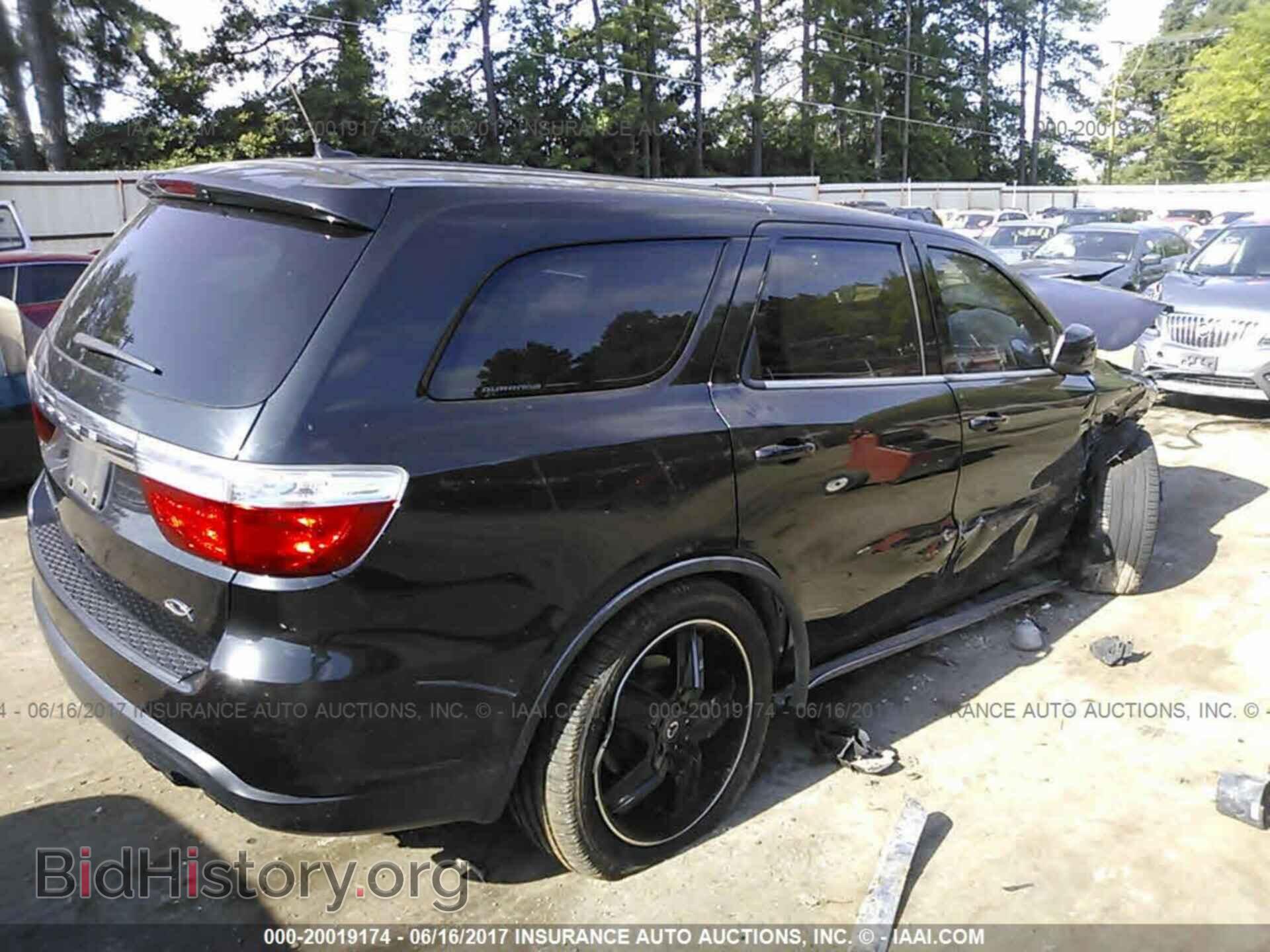 2012 Dodge Durango - VIN: 1C4RDHAG6CC113802 - Photo 4