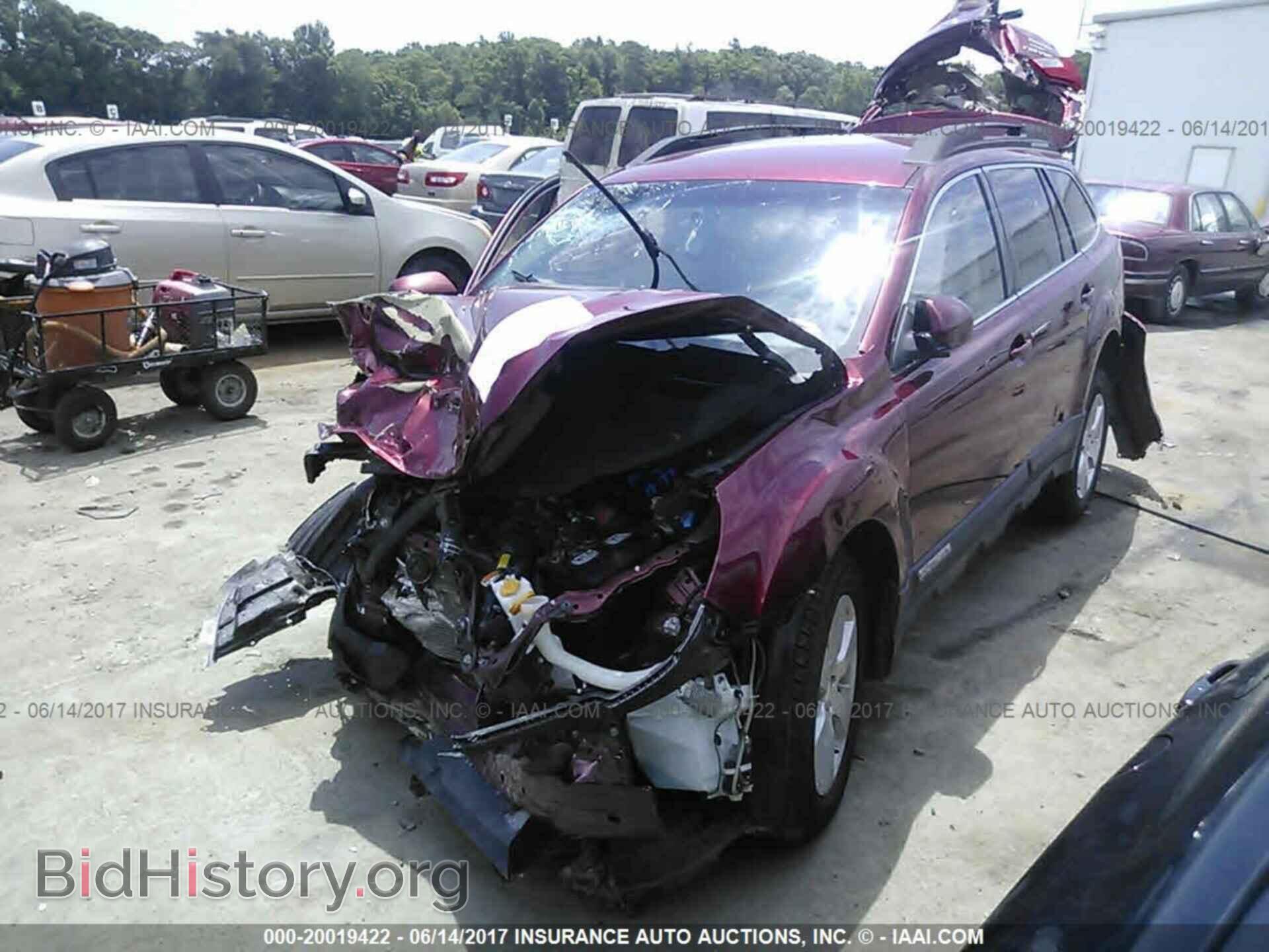 2012 Subaru Outback - VIN: 4S4BRCCC8C3257444 - Фото 2