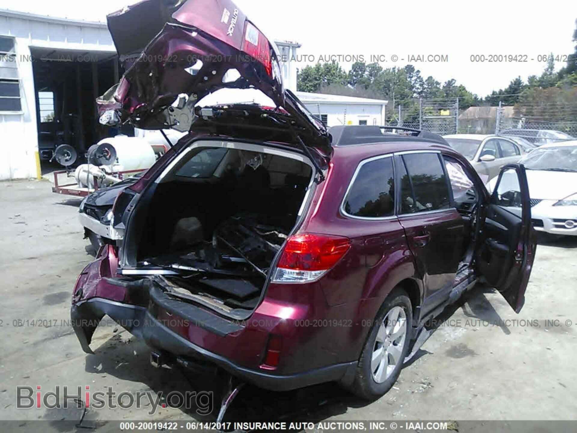 2012 Subaru Outback - VIN: 4S4BRCCC8C3257444 - Фото 4
