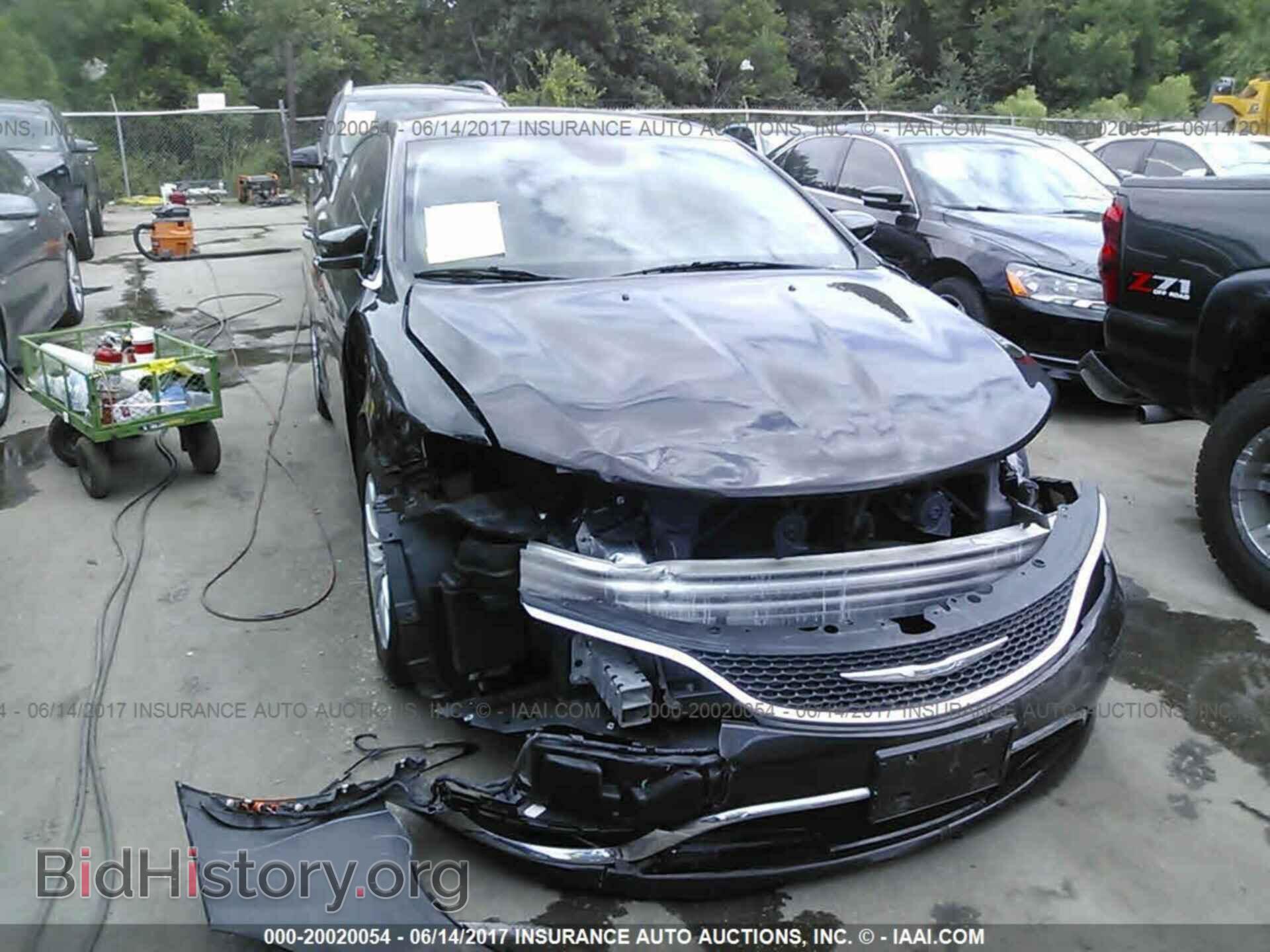 2015 Chrysler 200 - VIN: 1C3CCCCB9FN581873 - Photo 6