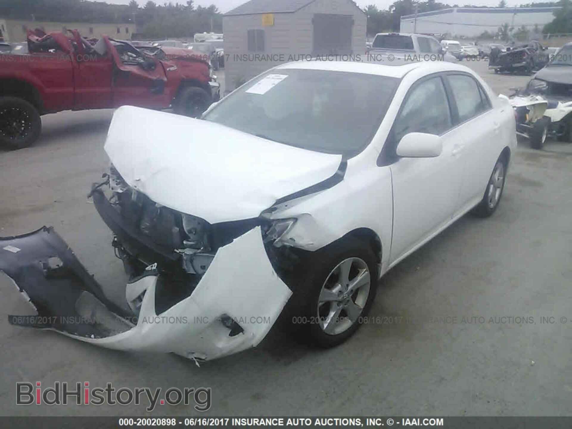 2013 Toyota Corolla - VIN: 2T1BU4EE5DC971225 - Photo 2