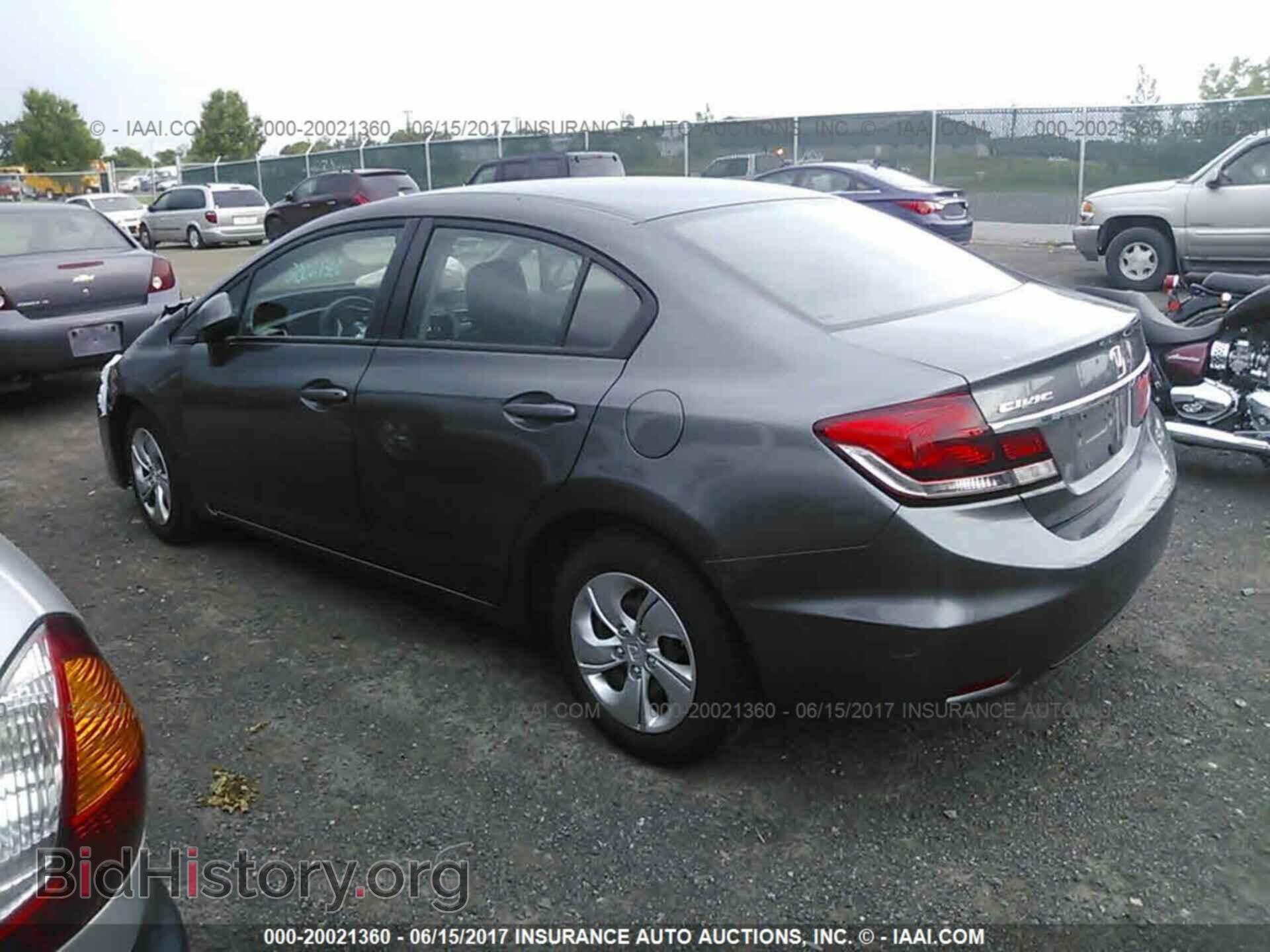 2013 Honda Civic - VIN: 2HGFB2F58DH593855 - Photo 3