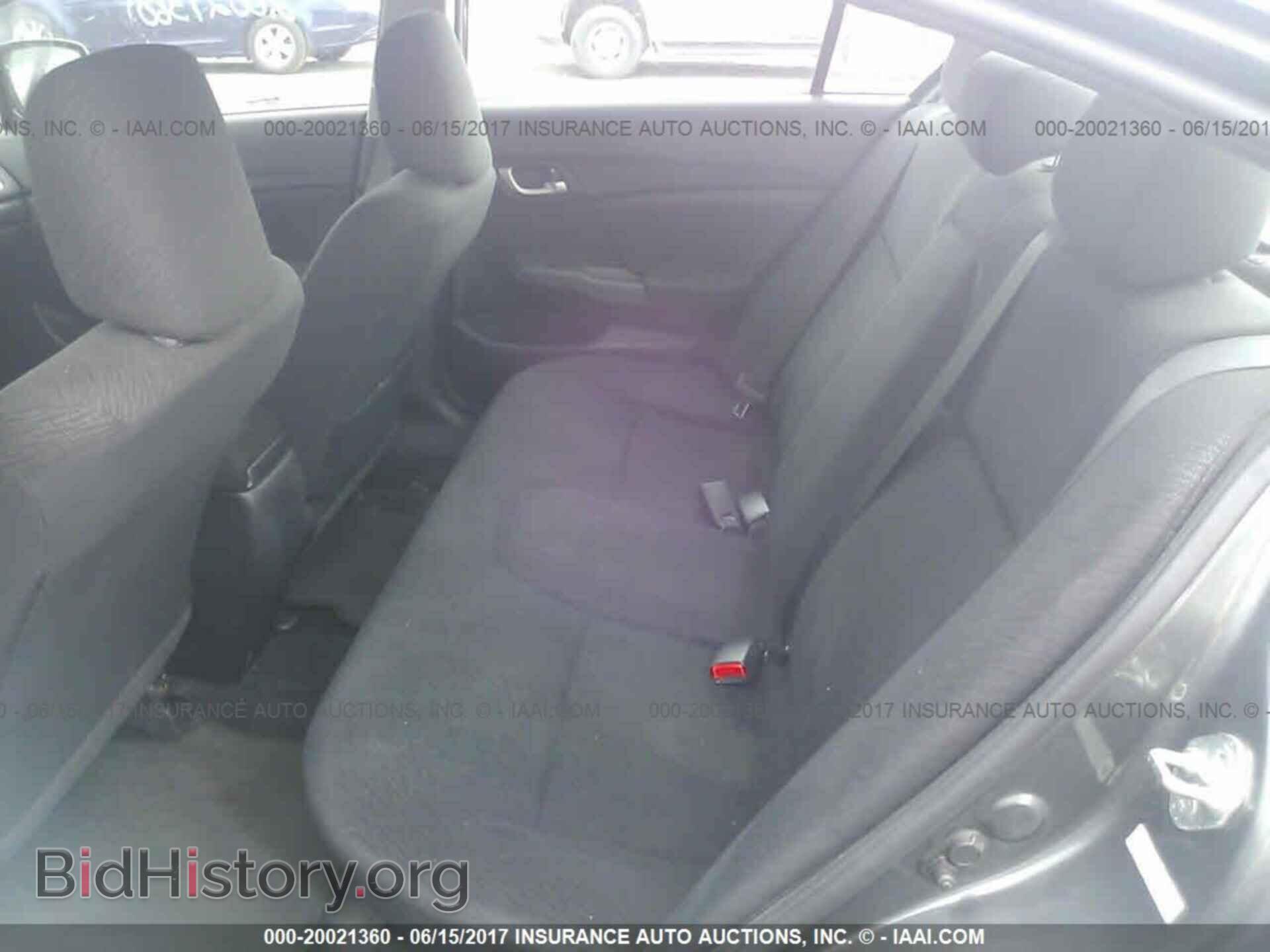 2013 Honda Civic - VIN: 2HGFB2F58DH593855 - Photo 8