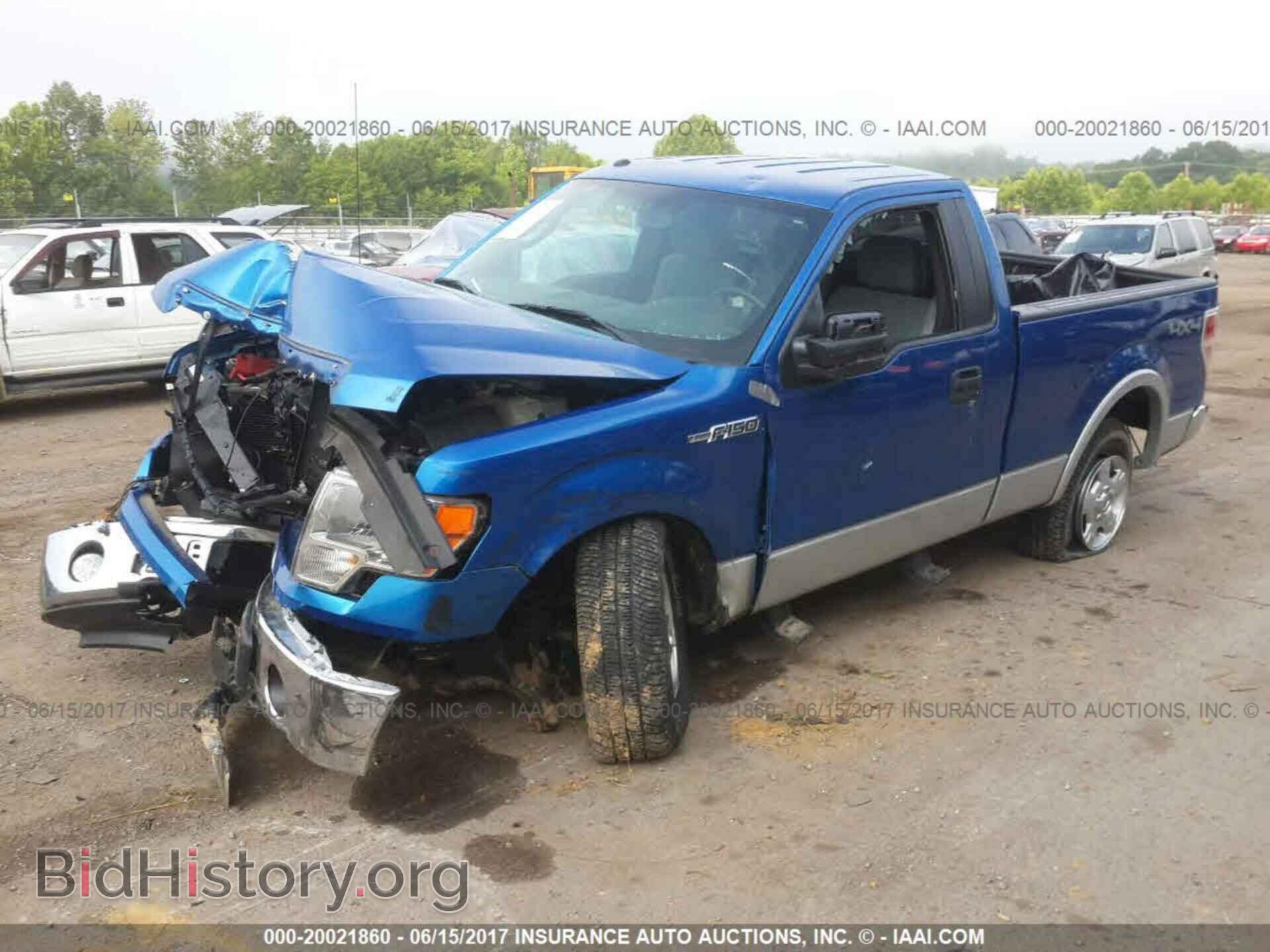2011 Ford F150 - VIN: 1FTMF1EF9BFD06570 - Фото 2