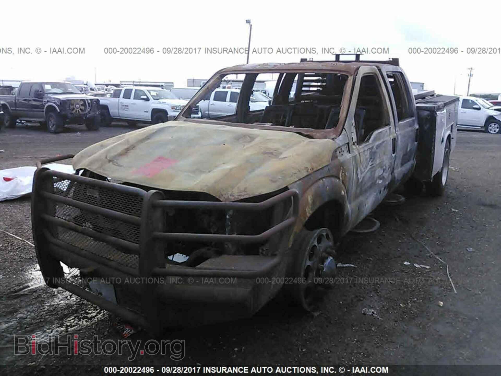 2012 Ford F350 - VIN: 1FD8W3HT2CED15032 - Фото 2