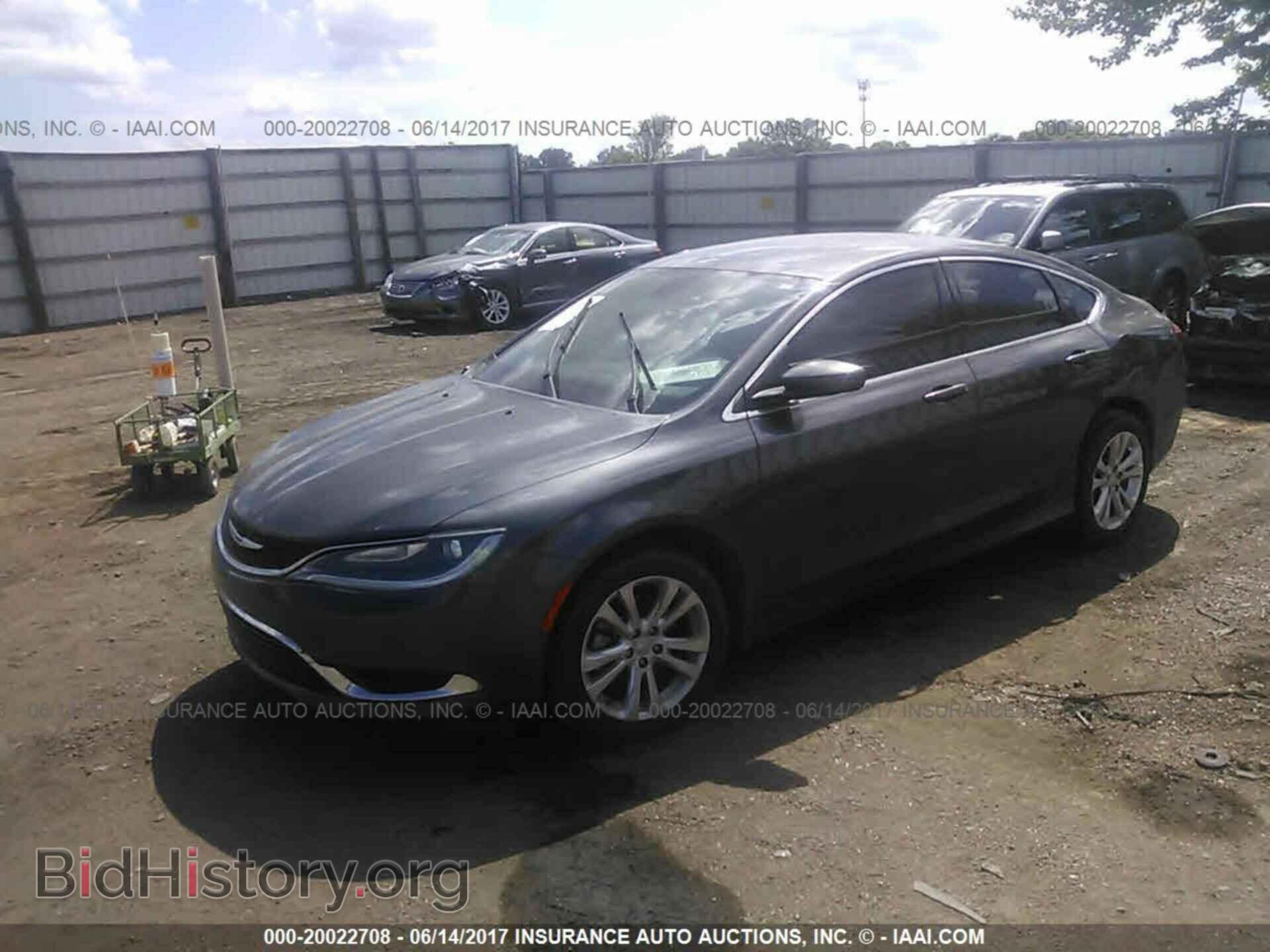 2015 Chrysler 200 - VIN: 1C3CCCAB4FN576535 - Фото 2