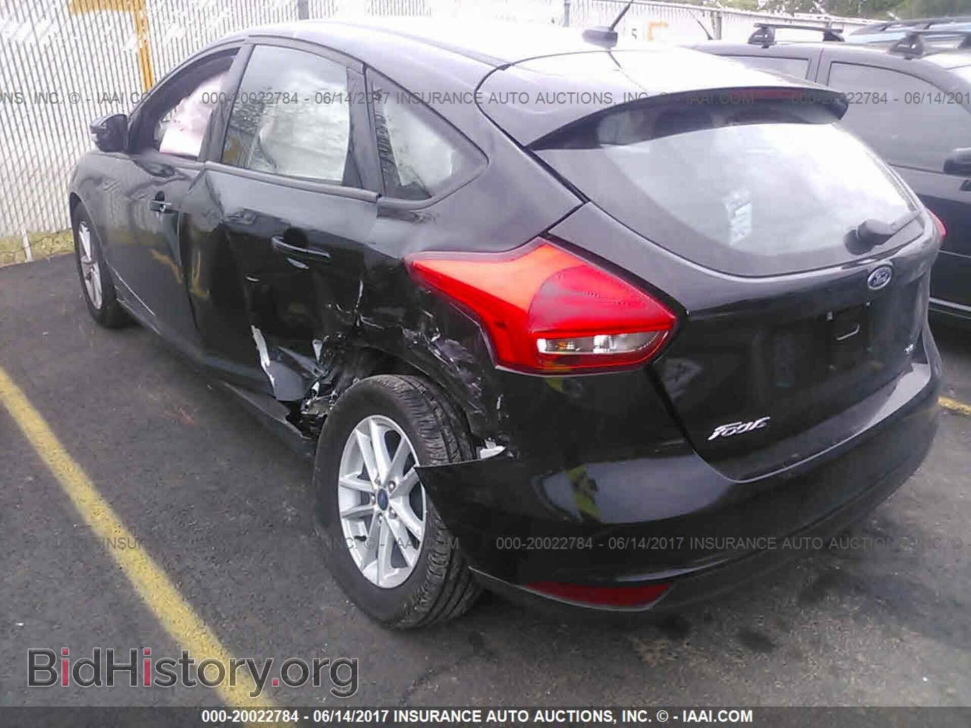 2017 Ford Focus - VIN: 1FADP3K27HL246184 - Photo 3