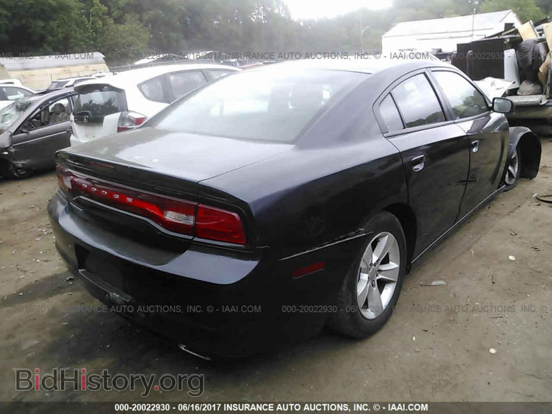 2012 Dodge Charger - VIN: 2C3CDXBG0CH136086 - Фото 4