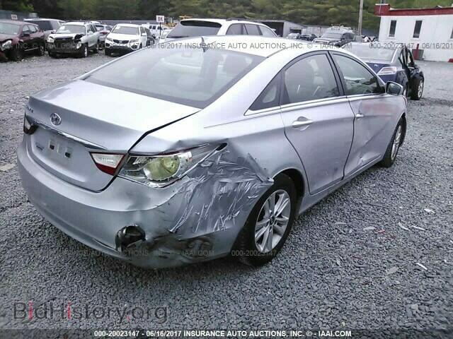 2012 Hyundai Sonata - VIN: 5NPEB4ACXCH343678 - Photo 4