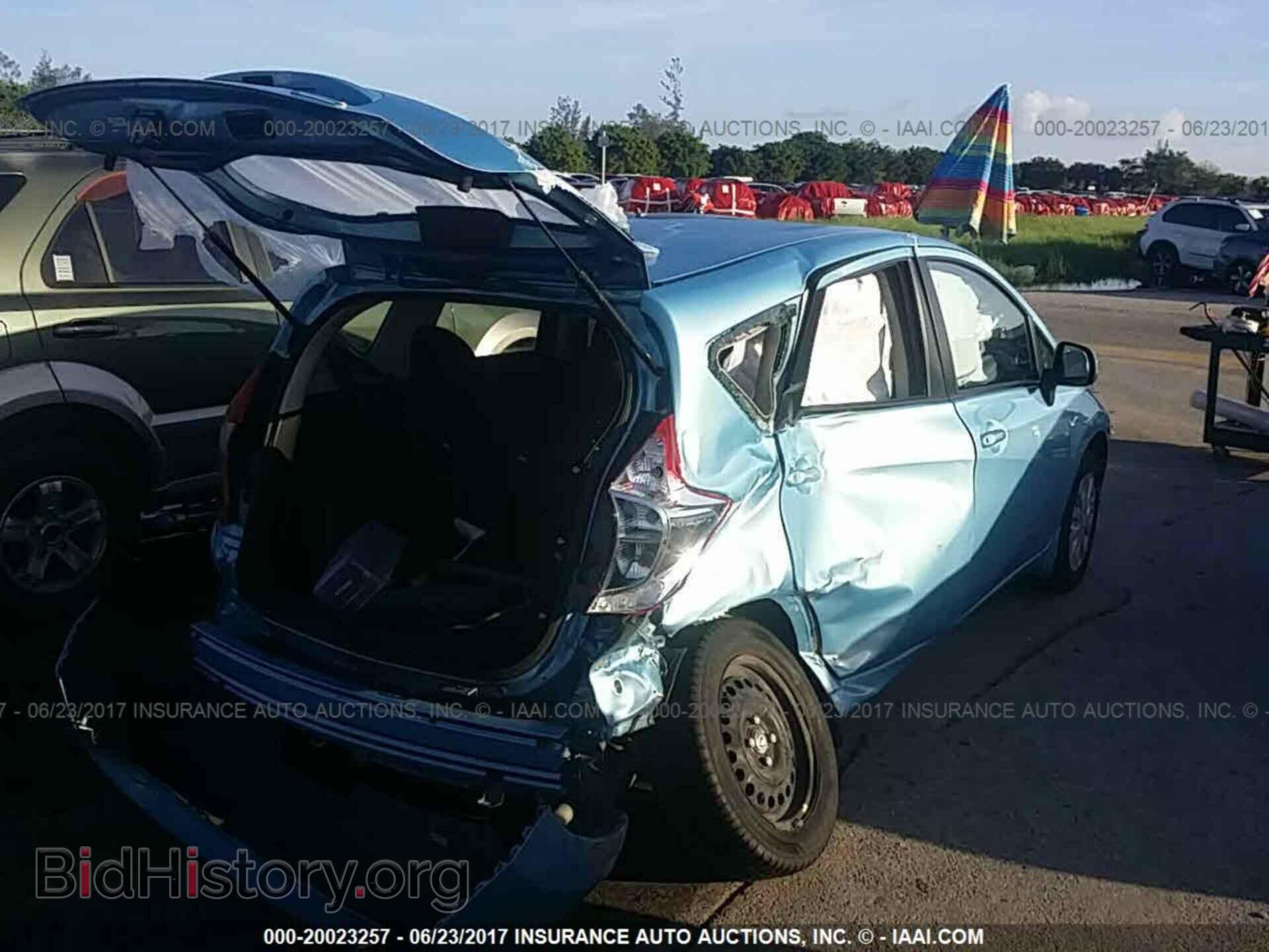 2014 Nissan Versa note - VIN: 3N1CE2CP0EL424942 - Фото 4
