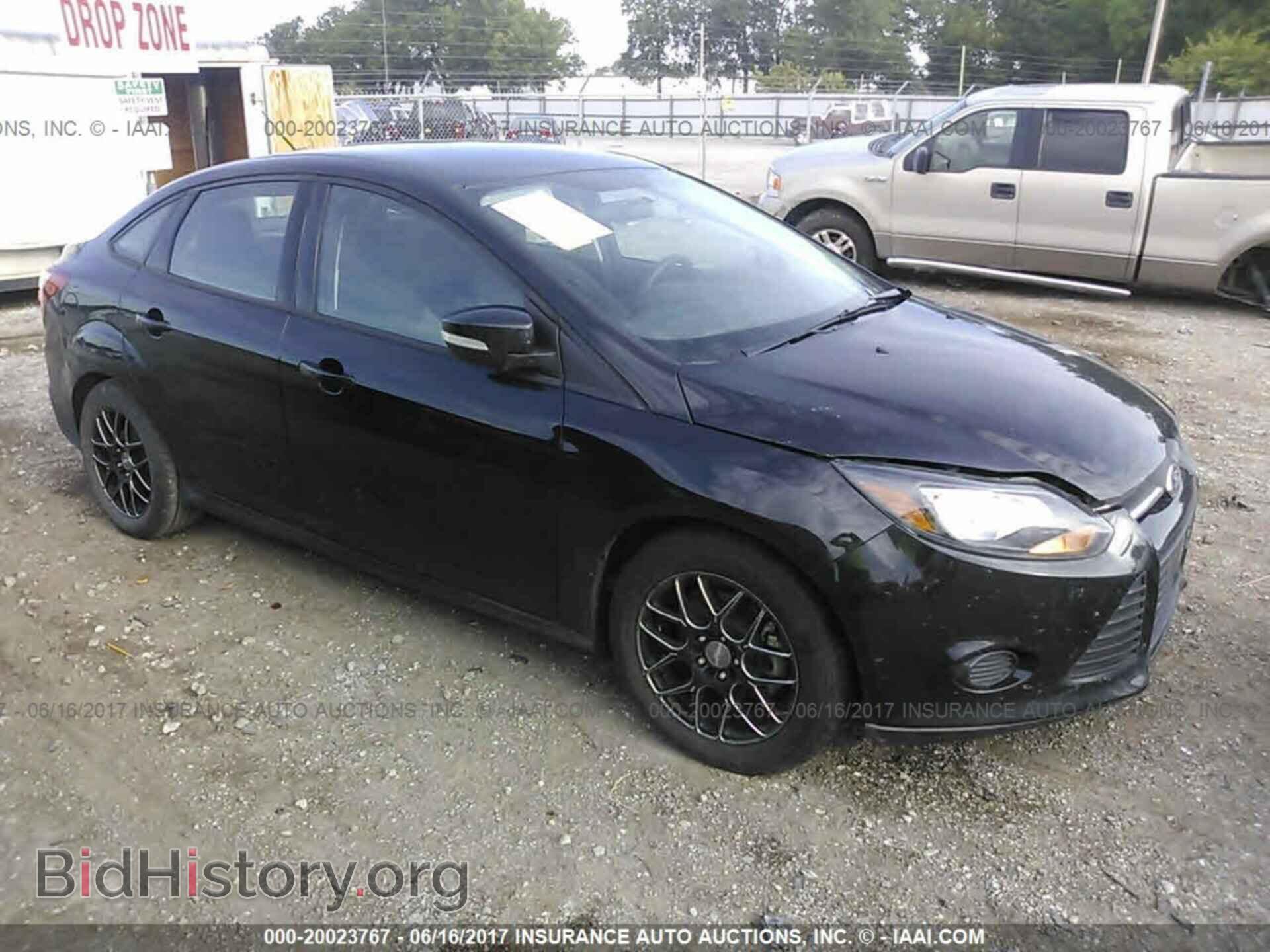 Photo 1FADP3F23EL105764 - Ford Focus 2014