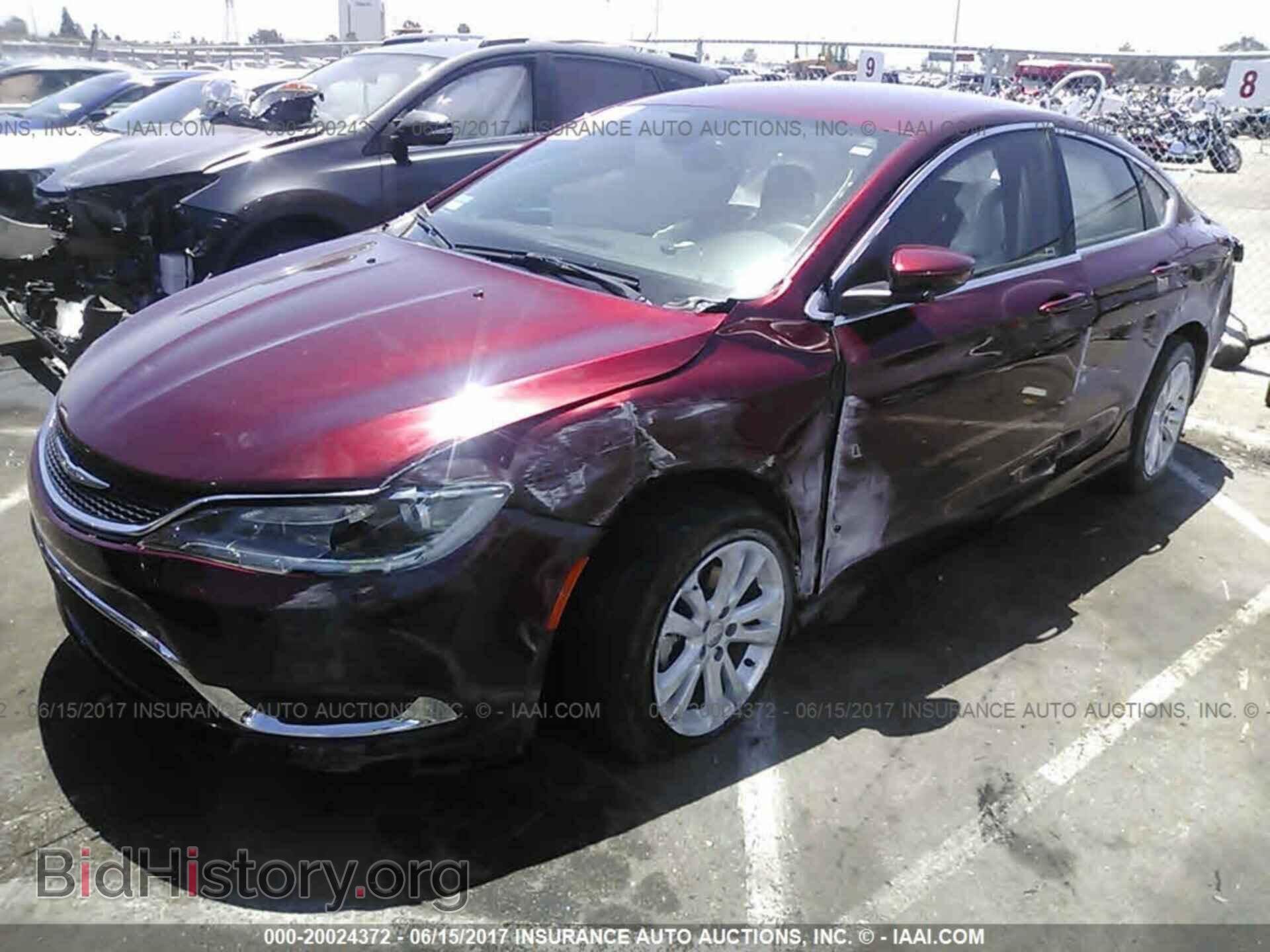 2016 Chrysler 200 - VIN: 1C3CCCAB7GN168046 - Photo 2
