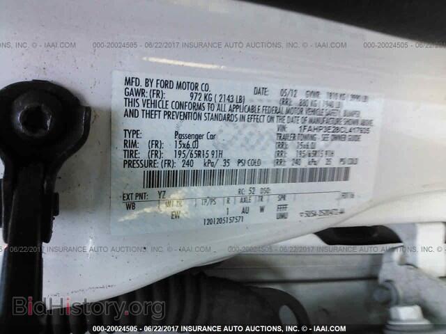 2012 Ford Focus - VIN: 1FAHP3E28CL417935 - Photo 9