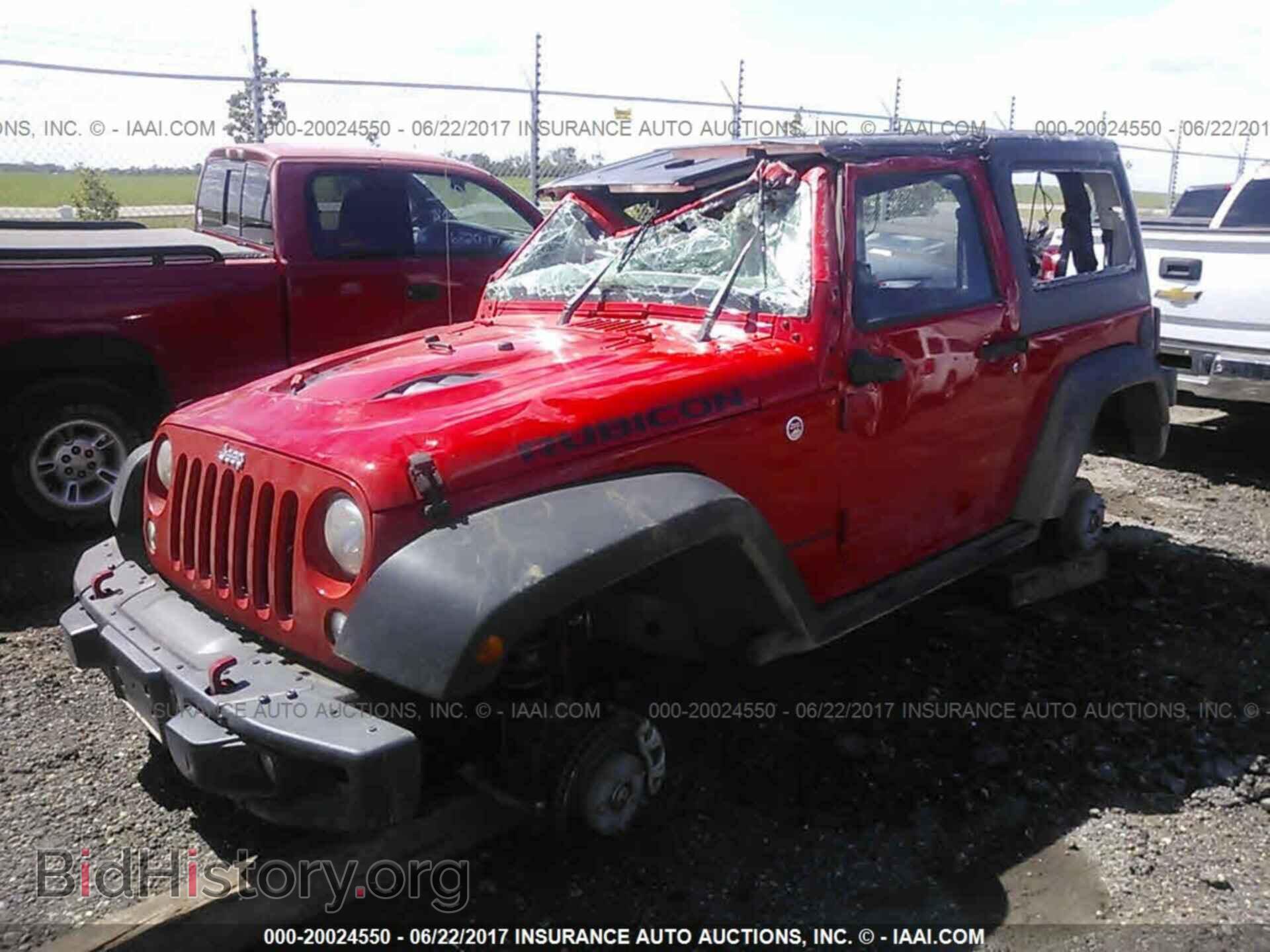 2017 Jeep Wrangler - VIN: 1C4BJWCG3HL550787 - Фото 2