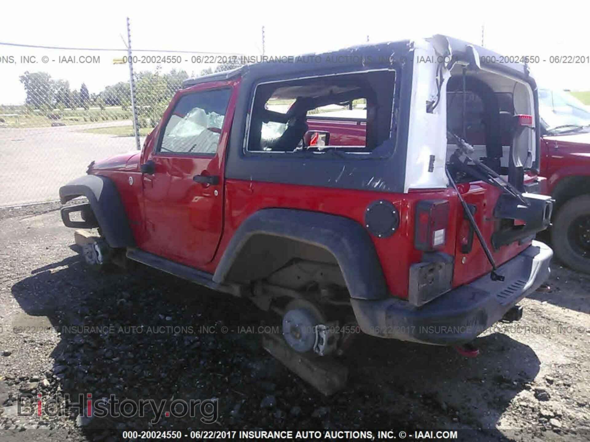 2017 Jeep Wrangler - VIN: 1C4BJWCG3HL550787 - Фото 3