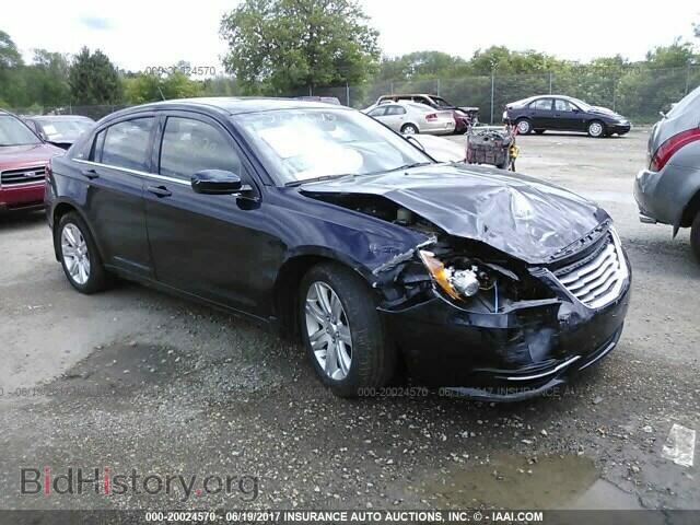 Photo 1C3BC1FG8BN594325 - Chrysler 200 2011