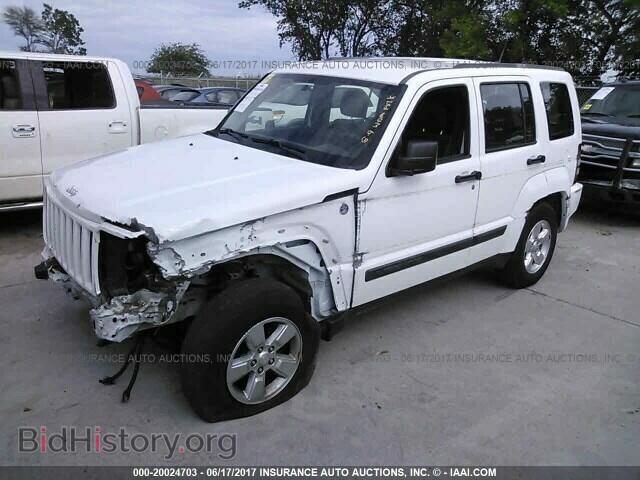 2011 Jeep Liberty - VIN: 1J4PN2GK8BW521478 - Фото 2