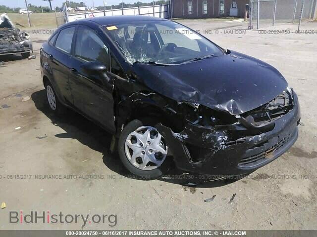 Photo 3FADP4AJ7DM107731 - Ford Fiesta 2013