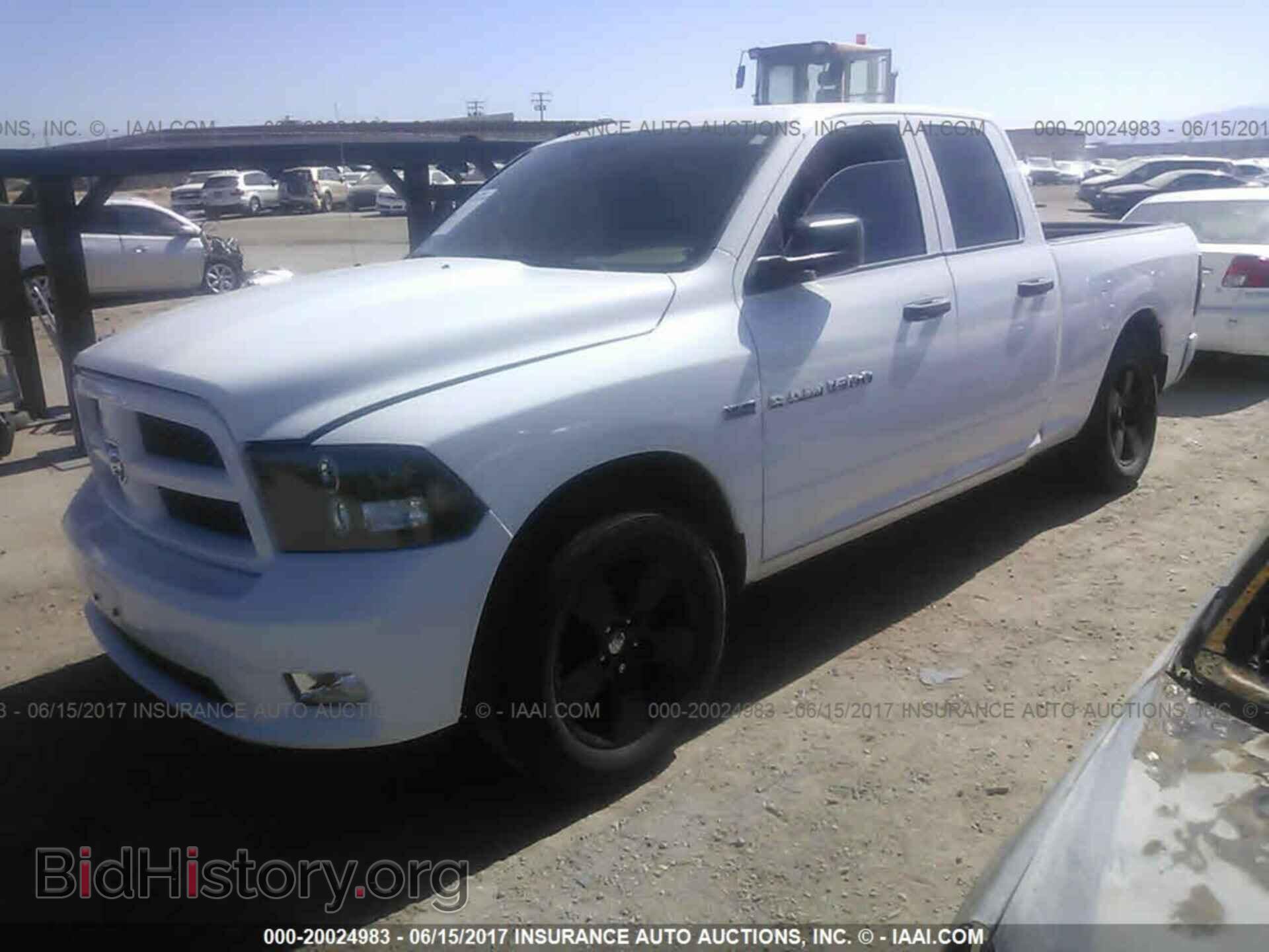 2012 Dodge Ram 1500 - VIN: 1C6RD6FTXCS321012 - Фото 2