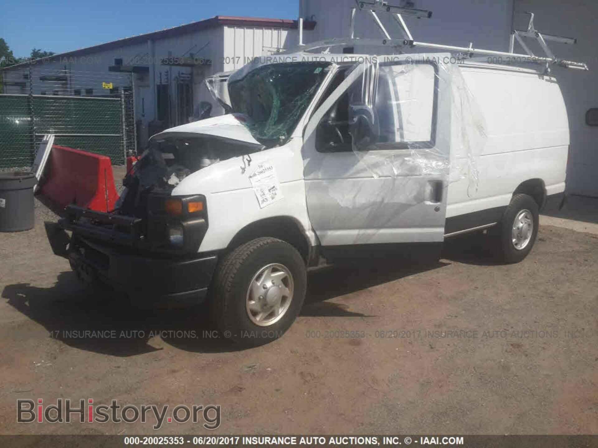 2013 Ford Econoline - VIN: 1FTNE2EL7DDA72172 - Photo 2