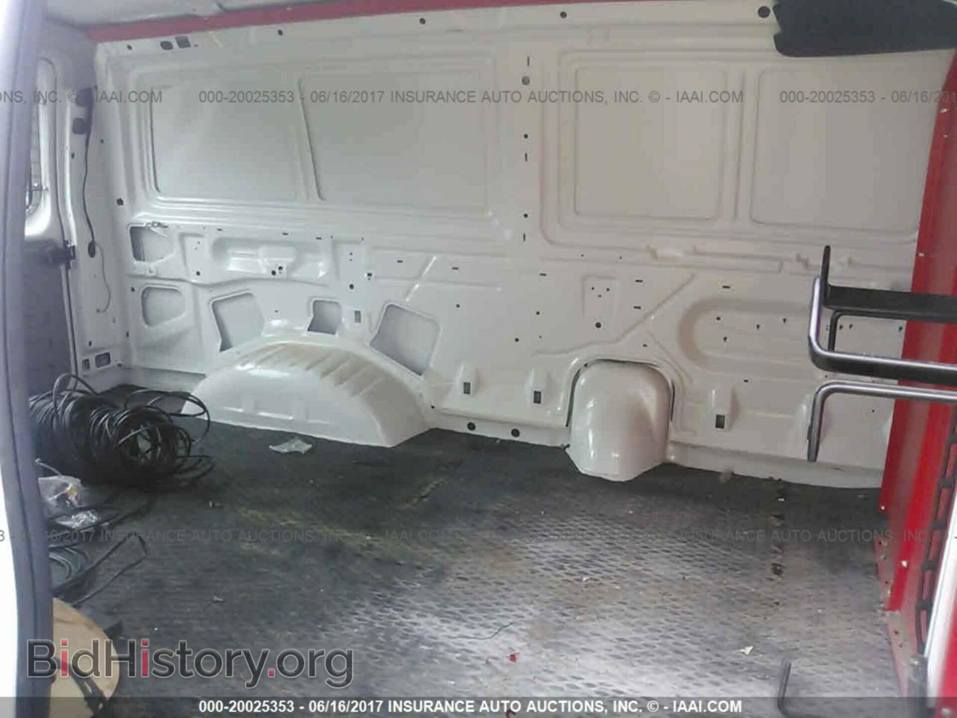 2013 Ford Econoline - VIN: 1FTNE2EL7DDA72172 - Photo 8