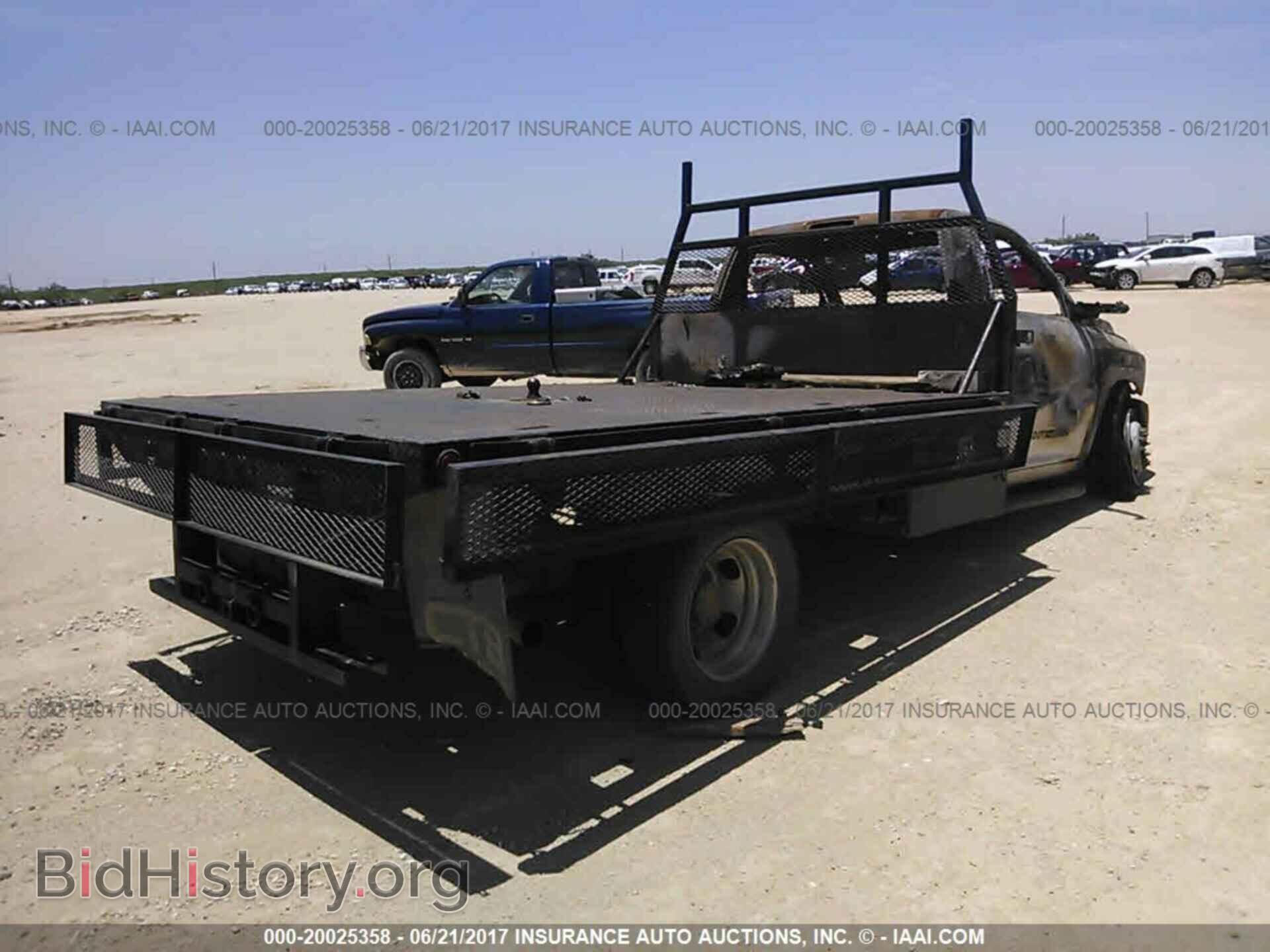 2012 Dodge Ram 5500 - VIN: 3C7WDMBL2CG130488 - Photo 4