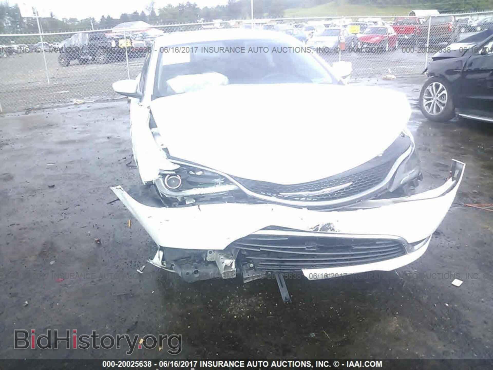 2015 Chrysler 200 - VIN: 1C3CCCAB5FN679124 - Photo 6