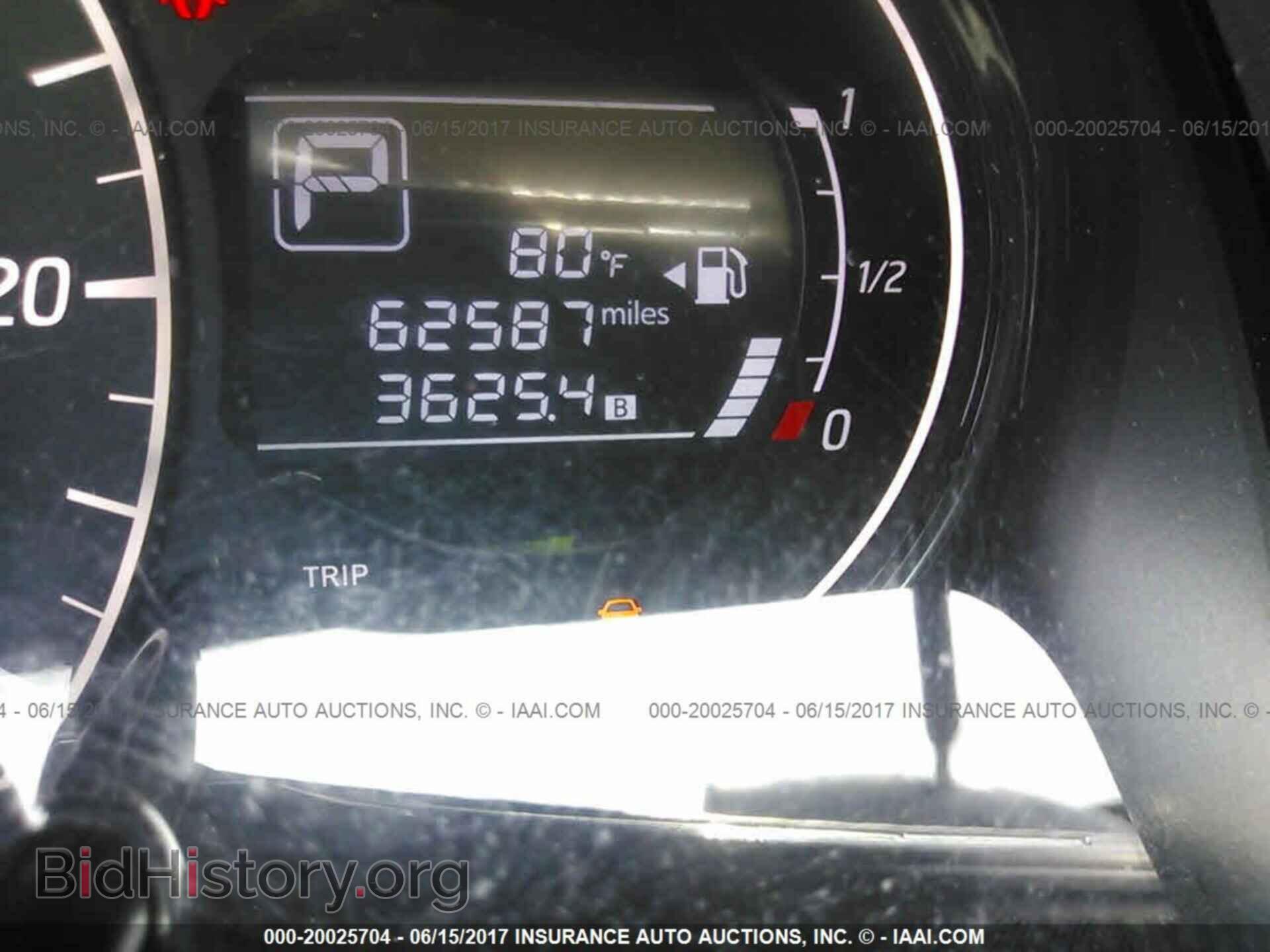 2015 Nissan Versa note - VIN: 3N1CE2CP0FL402070 - Фото 7