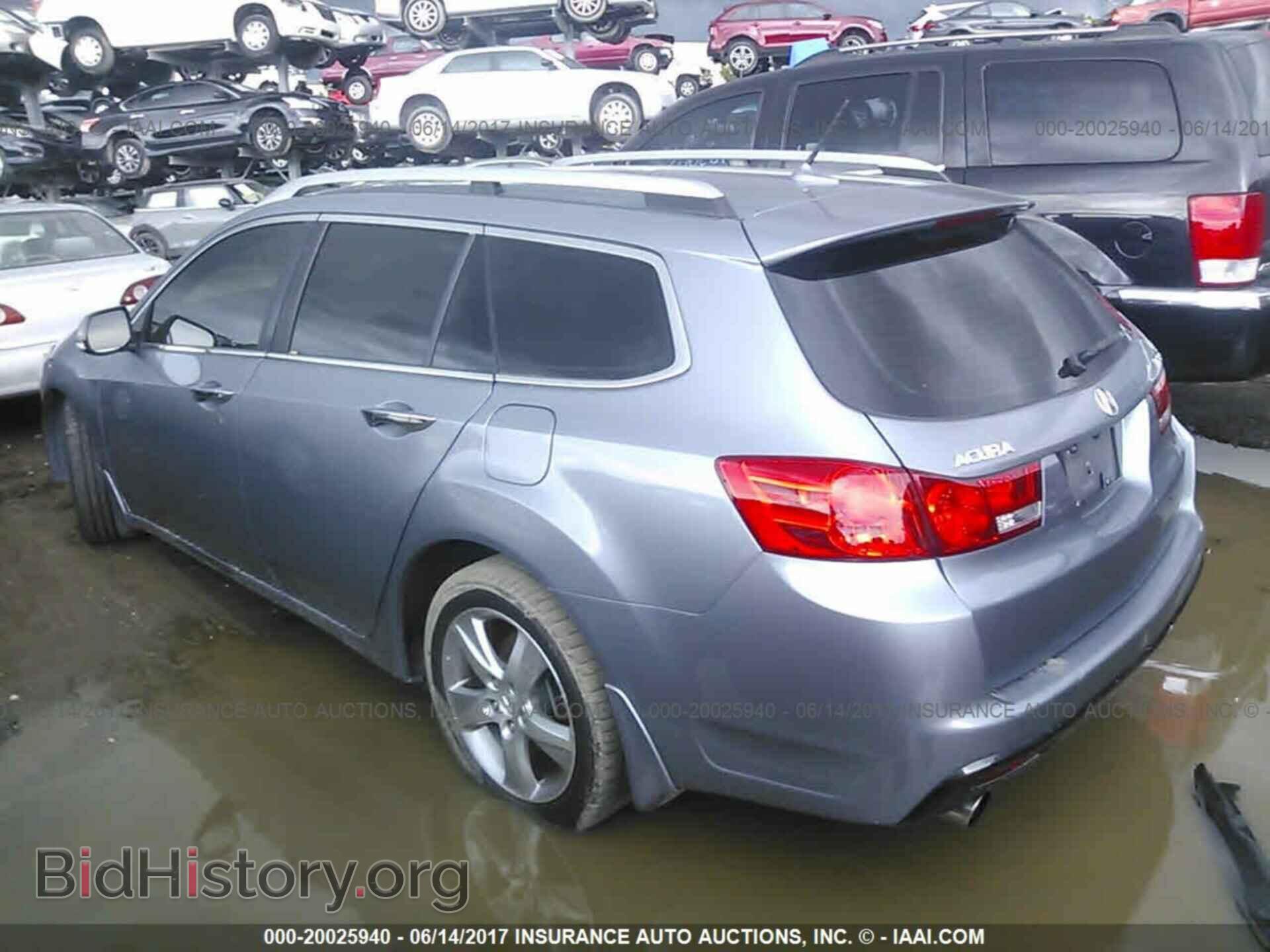 2011 Acura Tsx - VIN: JH4CW2H67BC000528 - Фото 3