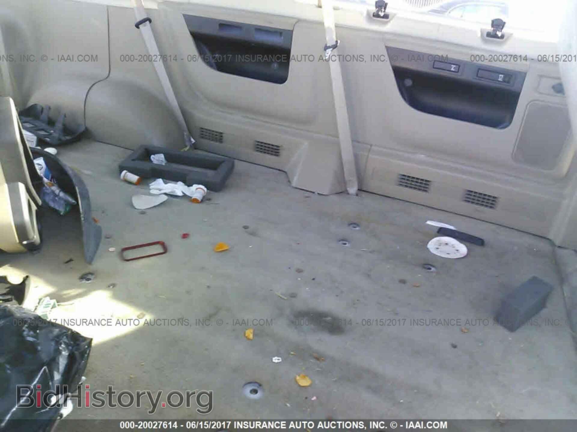 2012 Ford Econoline - VIN: 1FBNE3BL5CDA61393 - Photo 8