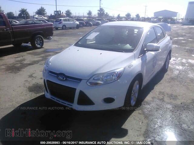 2013 Ford Focus - VIN: 1FADP3F25DL335613 - Фото 2