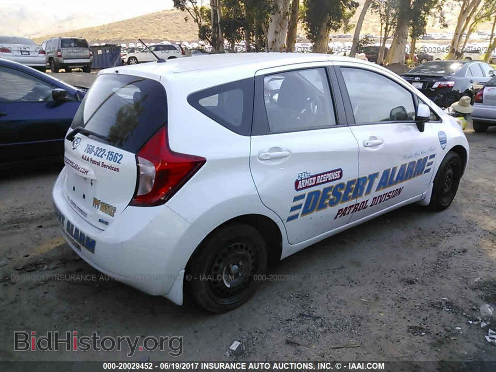 2014 Nissan Versa note - VIN: 3N1CE2CPXEL434040 - Фото 4
