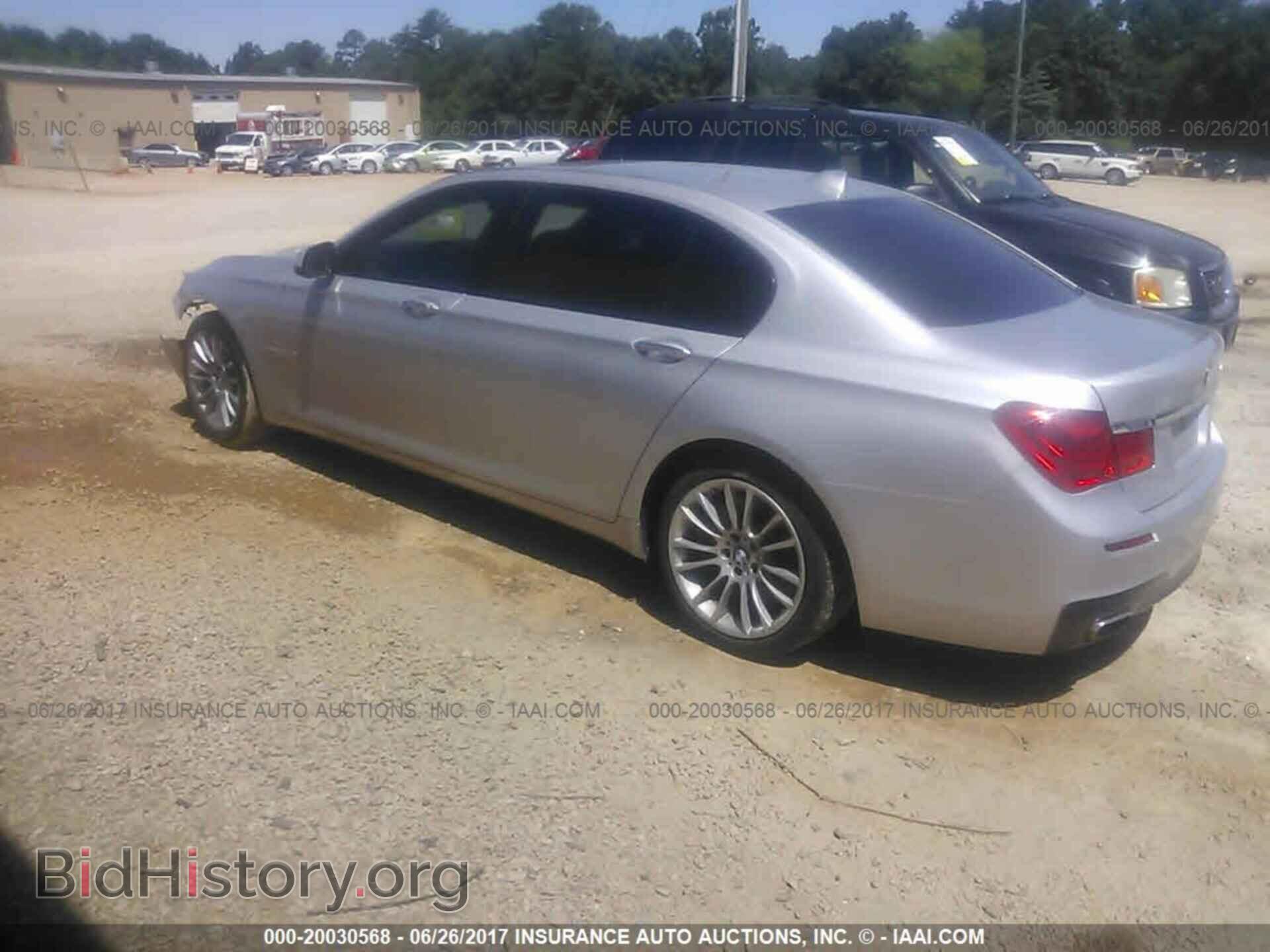 2012 Bmw 750 - VIN: WBAKB8C57CC964930 - Photo 3