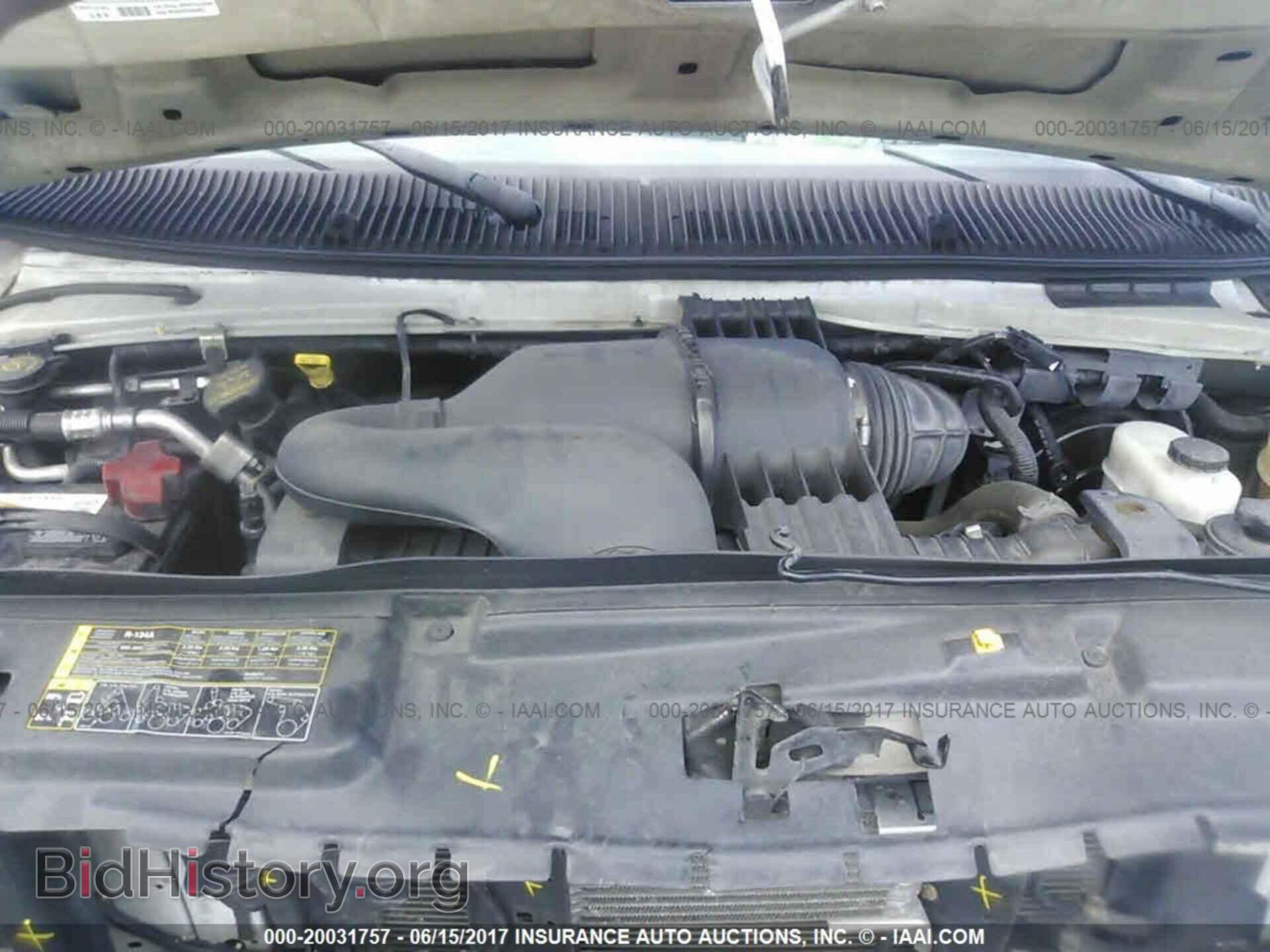 2011 Ford Econoline - VIN: 1FTNE2EW3BDA99263 - Фото 10