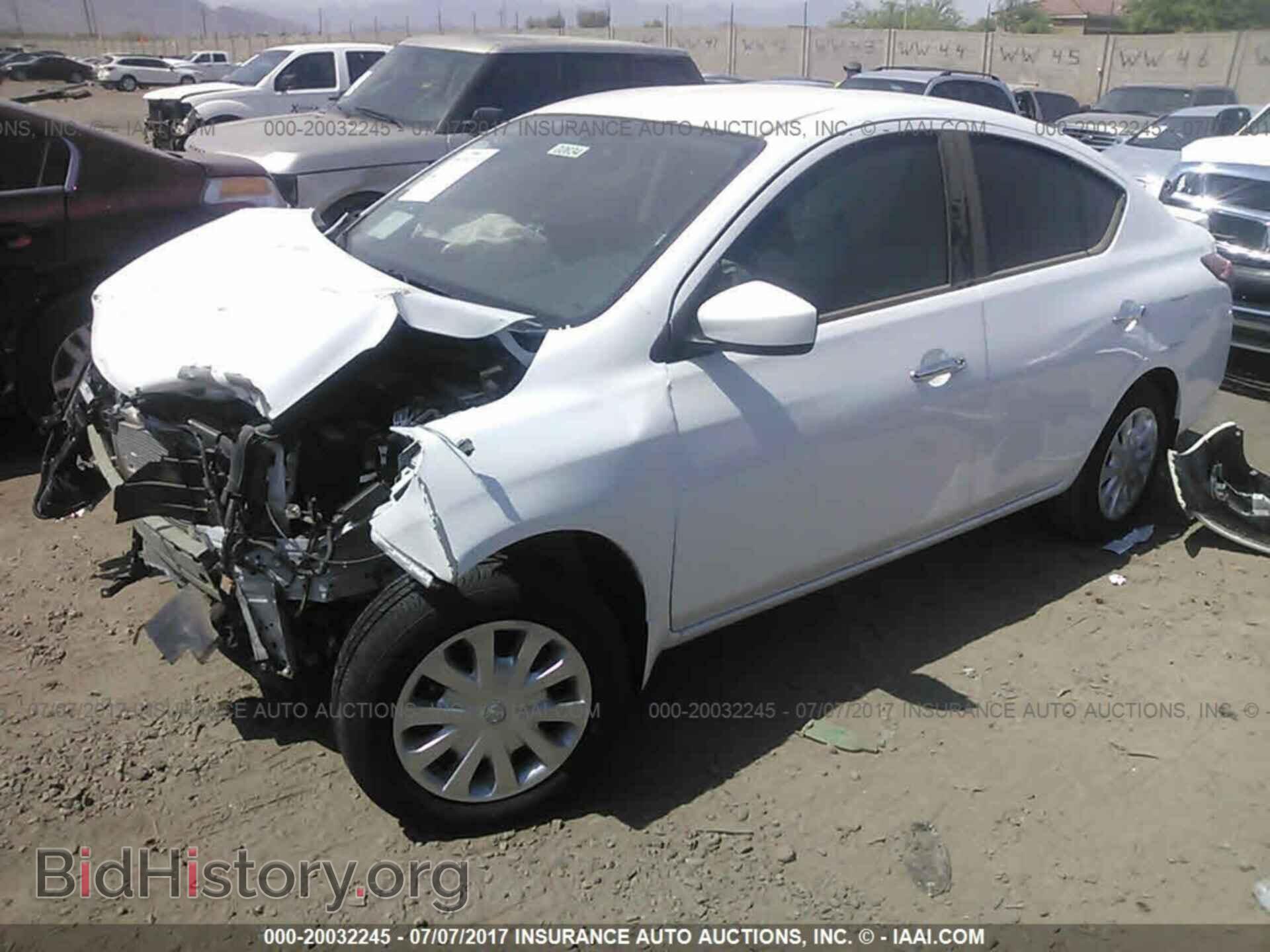2016 Nissan Versa - VIN: 3N1CN7AP1GL882136 - Photo 2