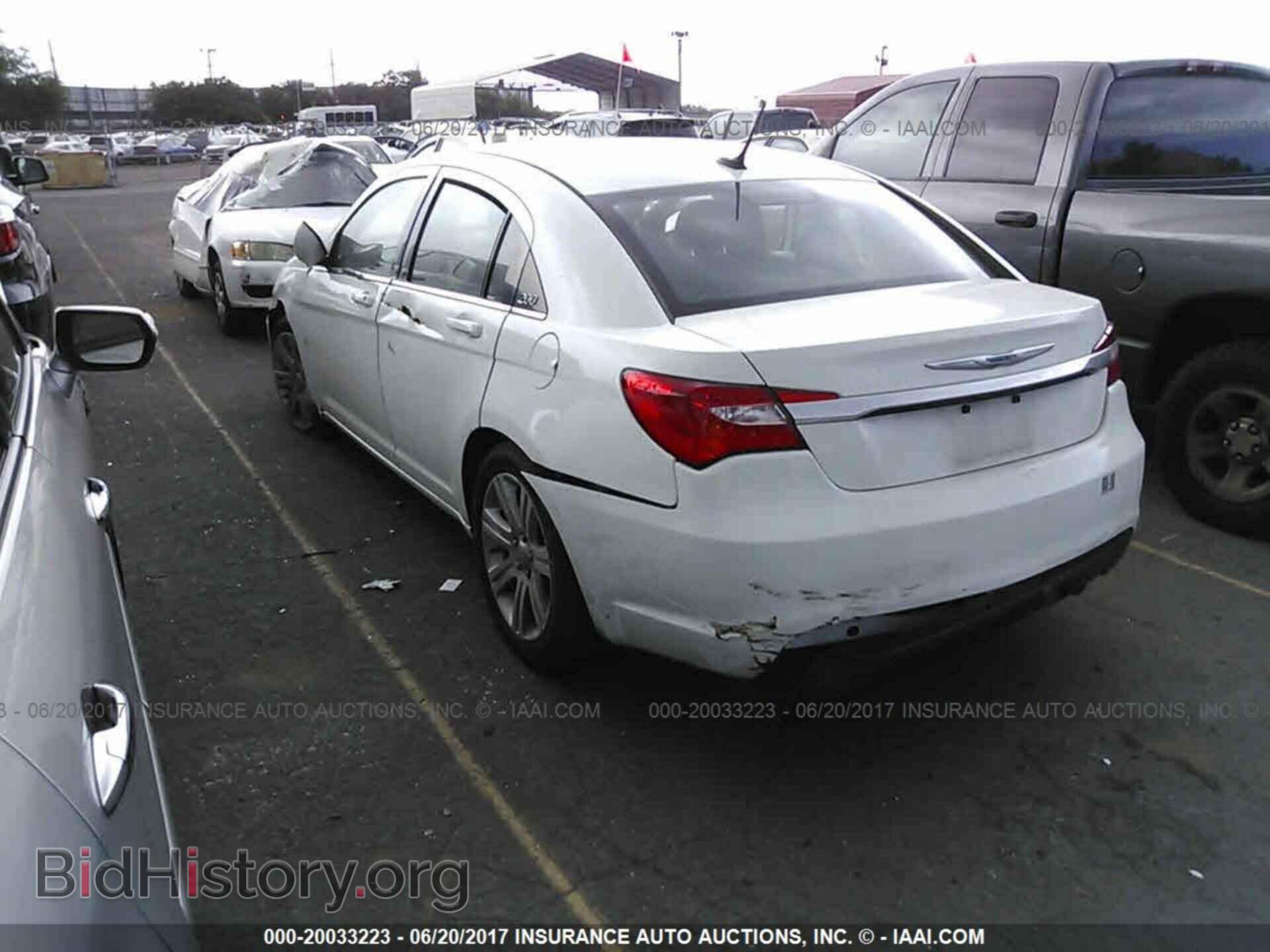 2013 Chrysler 200 - VIN: 1C3CCBAB7DN671954 - Photo 3