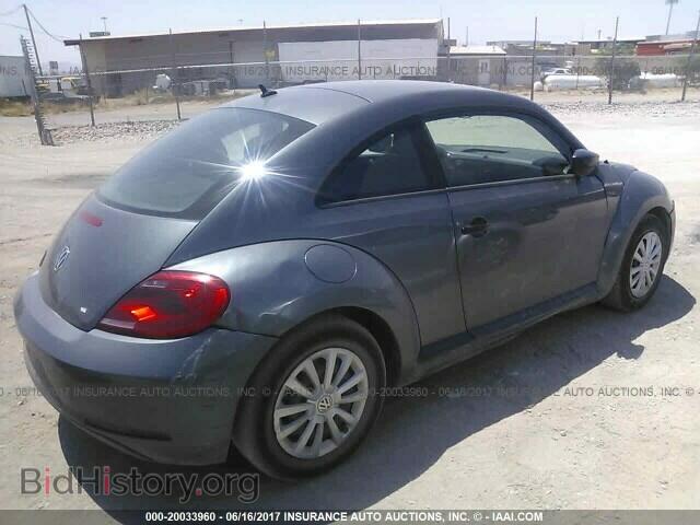 2013 Volkswagen Beetle - VIN: 3VWFP7AT5DM644570 - Фото 4