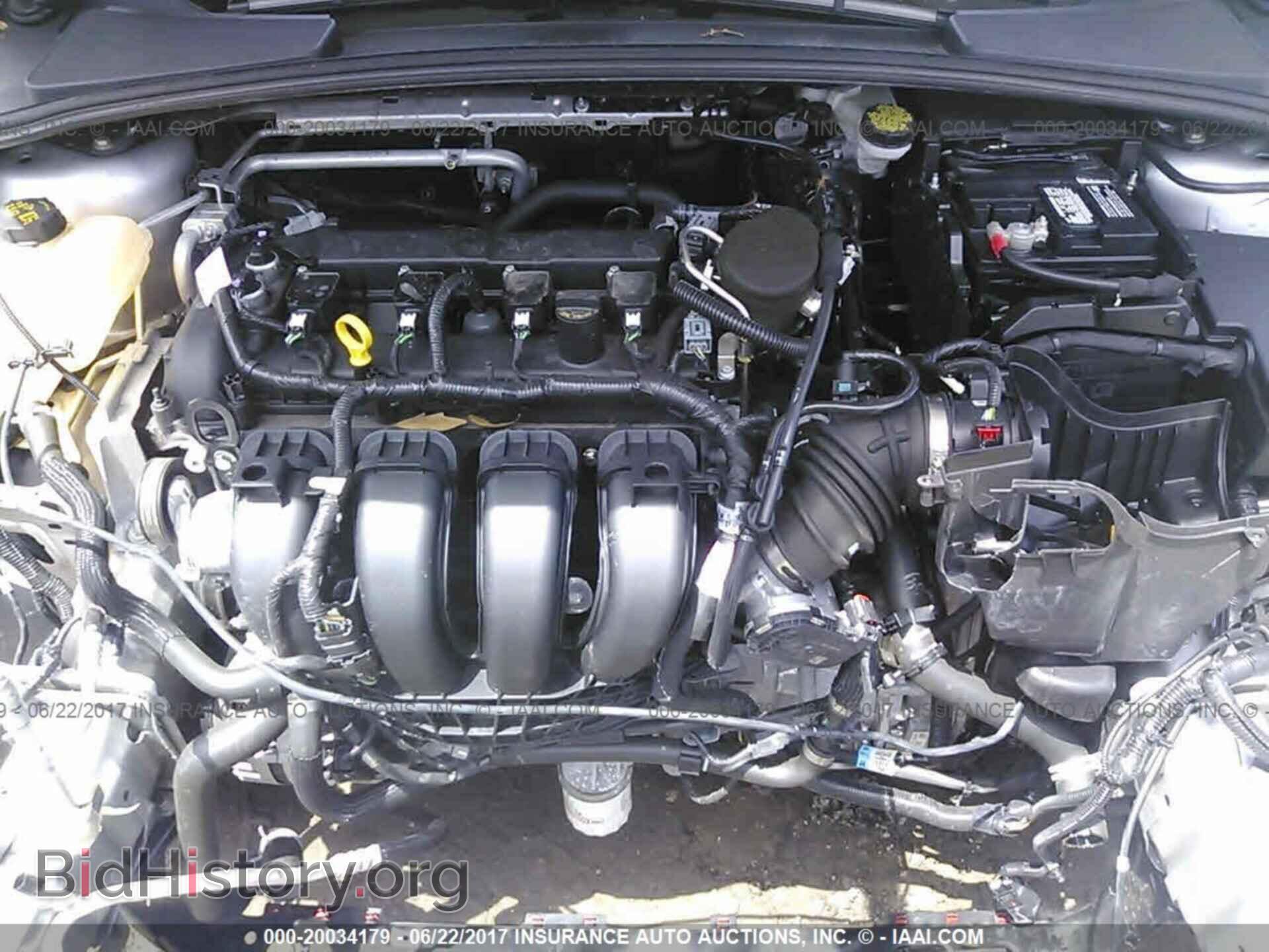 2016 Ford Focus - VIN: 1FADP3E27GL296738 - Photo 10