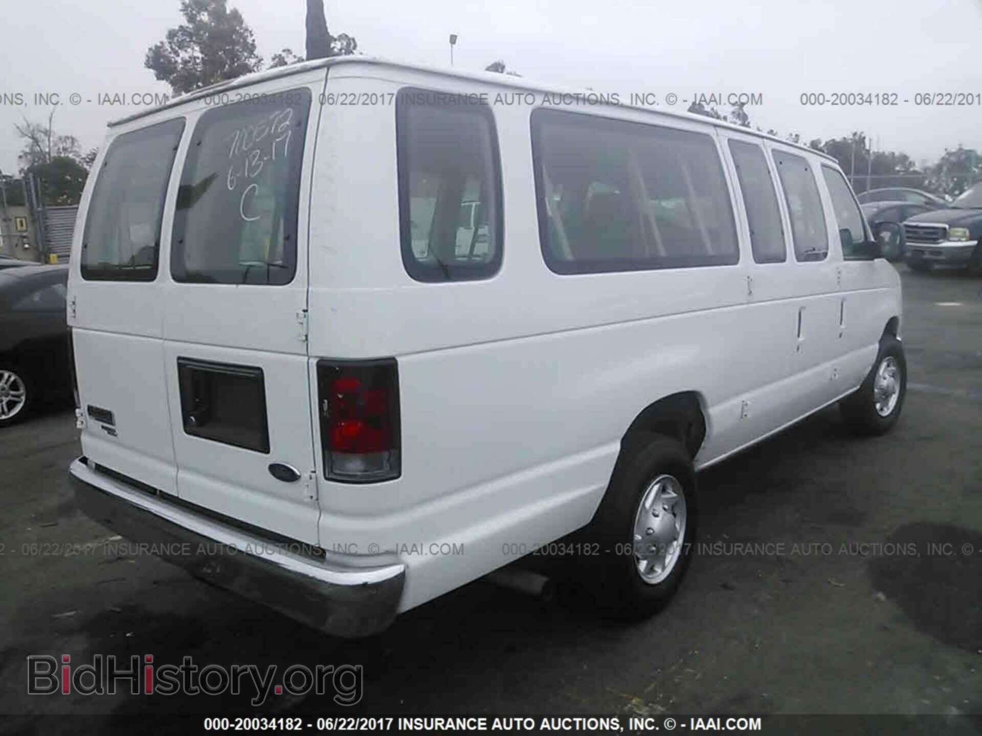 2011 Ford Econoline - VIN: 1FBSS3BL6BDA75054 - Фото 4