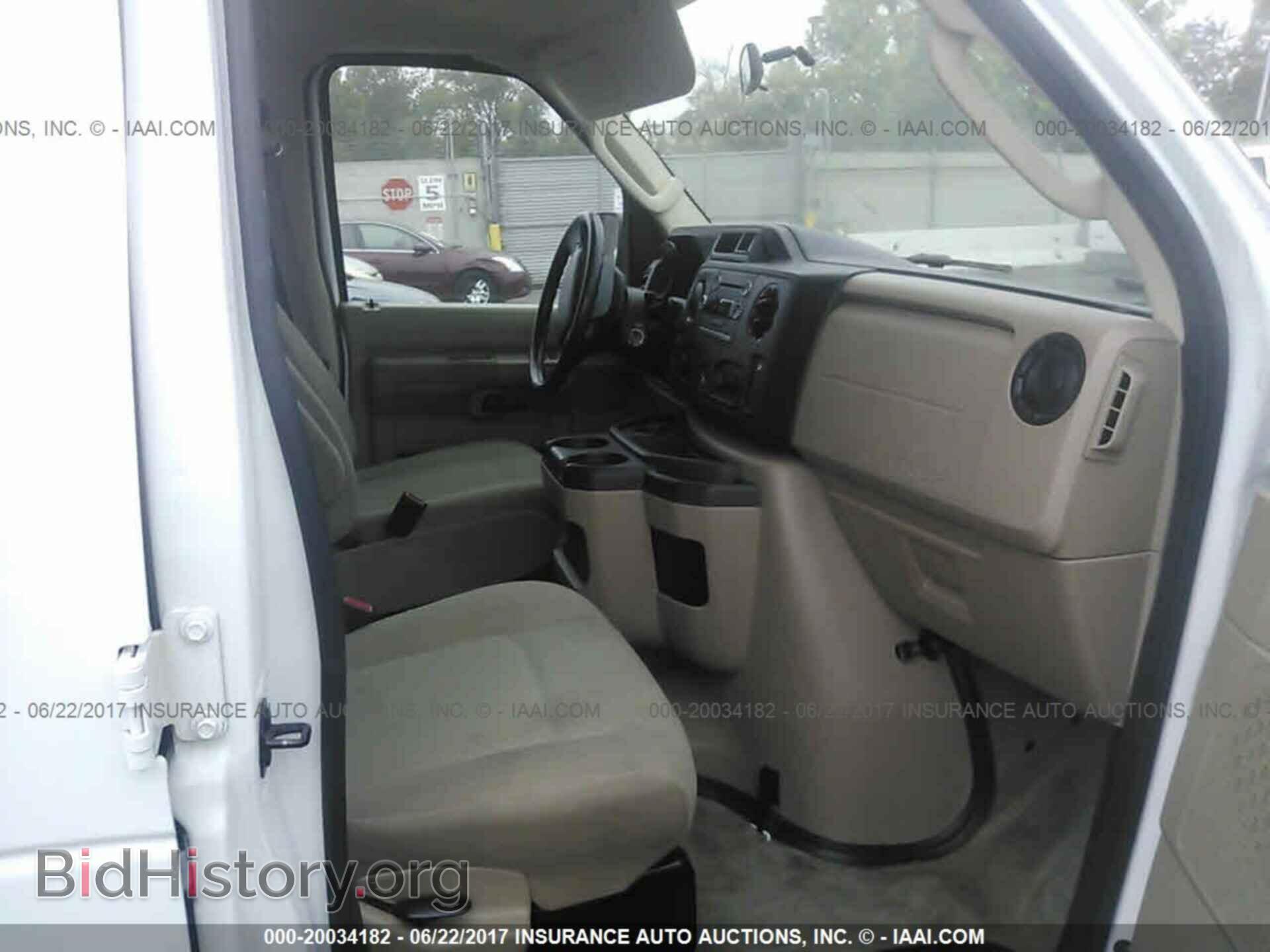 2011 Ford Econoline - VIN: 1FBSS3BL6BDA75054 - Фото 5