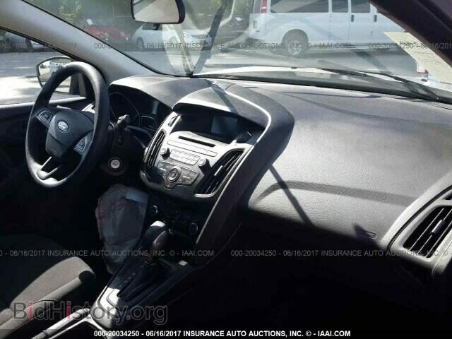 2015 Ford Focus - VIN: 1FADP3E23FL348123 - Photo 5