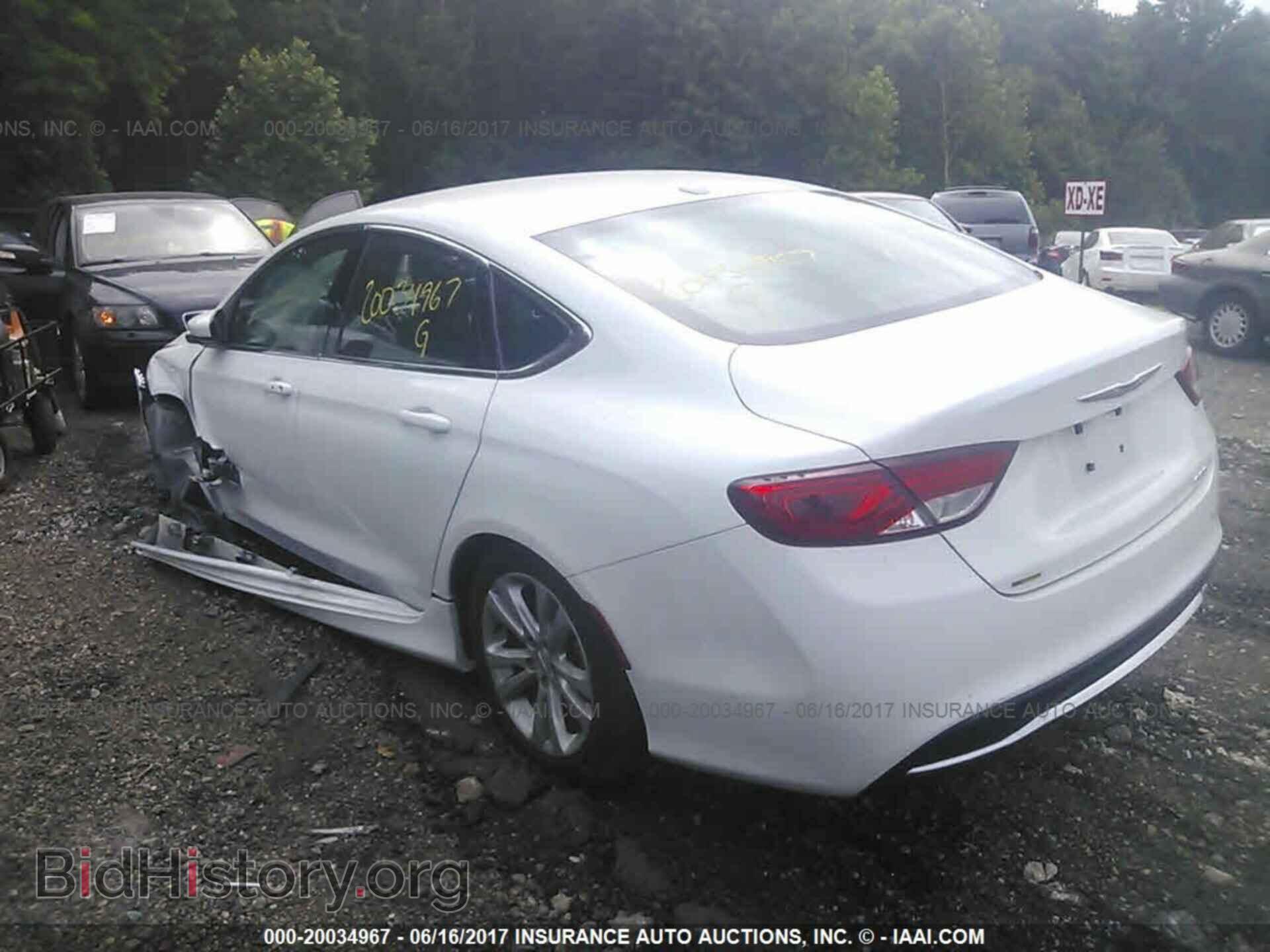 2015 Chrysler 200 - VIN: 1C3CCCAB3FN659826 - Фото 3