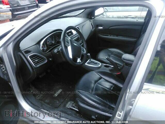 2013 Chrysler 200 - VIN: 1C3CCBCG0DN739102 - Photo 5