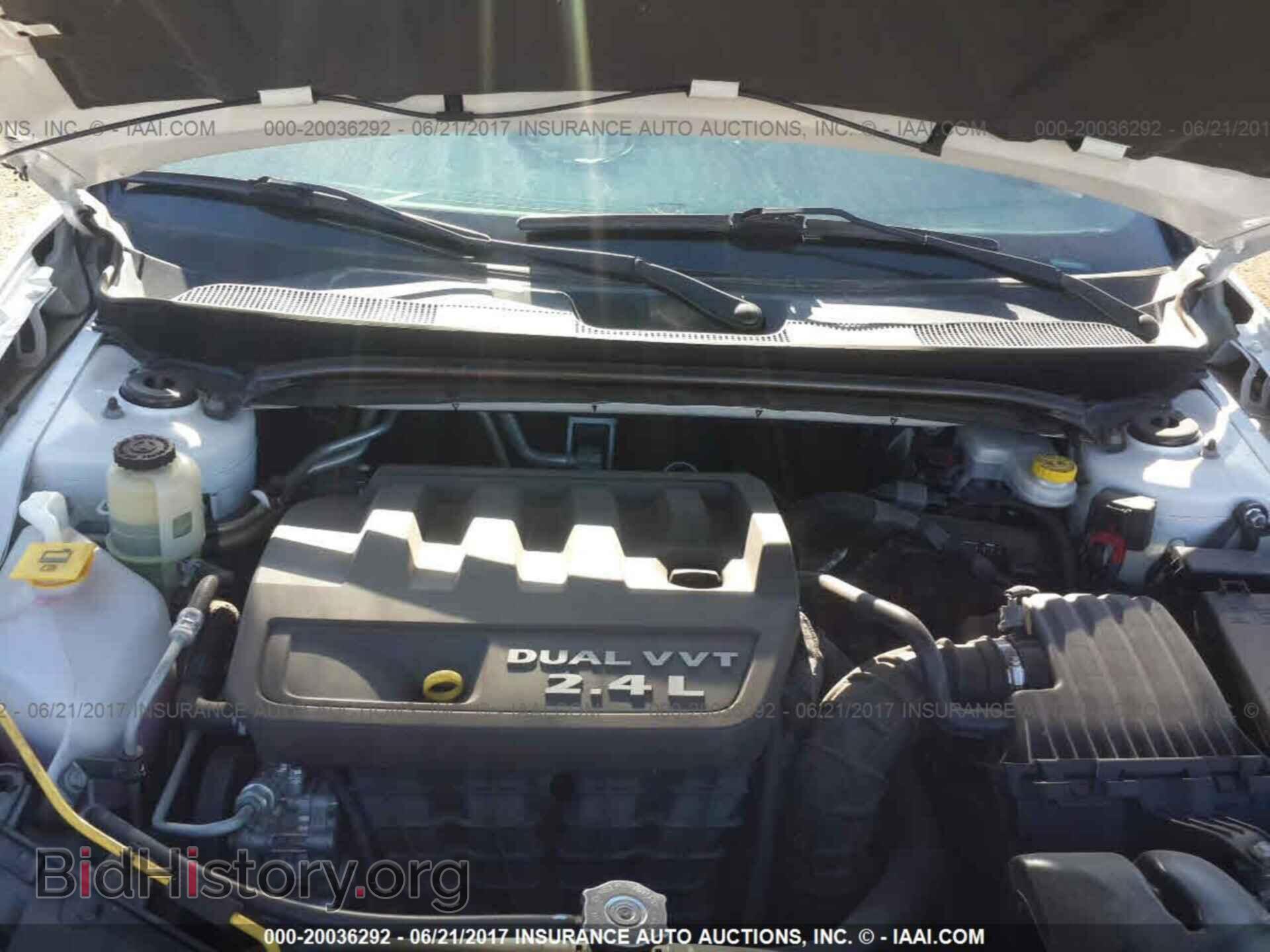 2013 Chrysler 200 - VIN: 1C3CCBBB1DN734870 - Photo 10
