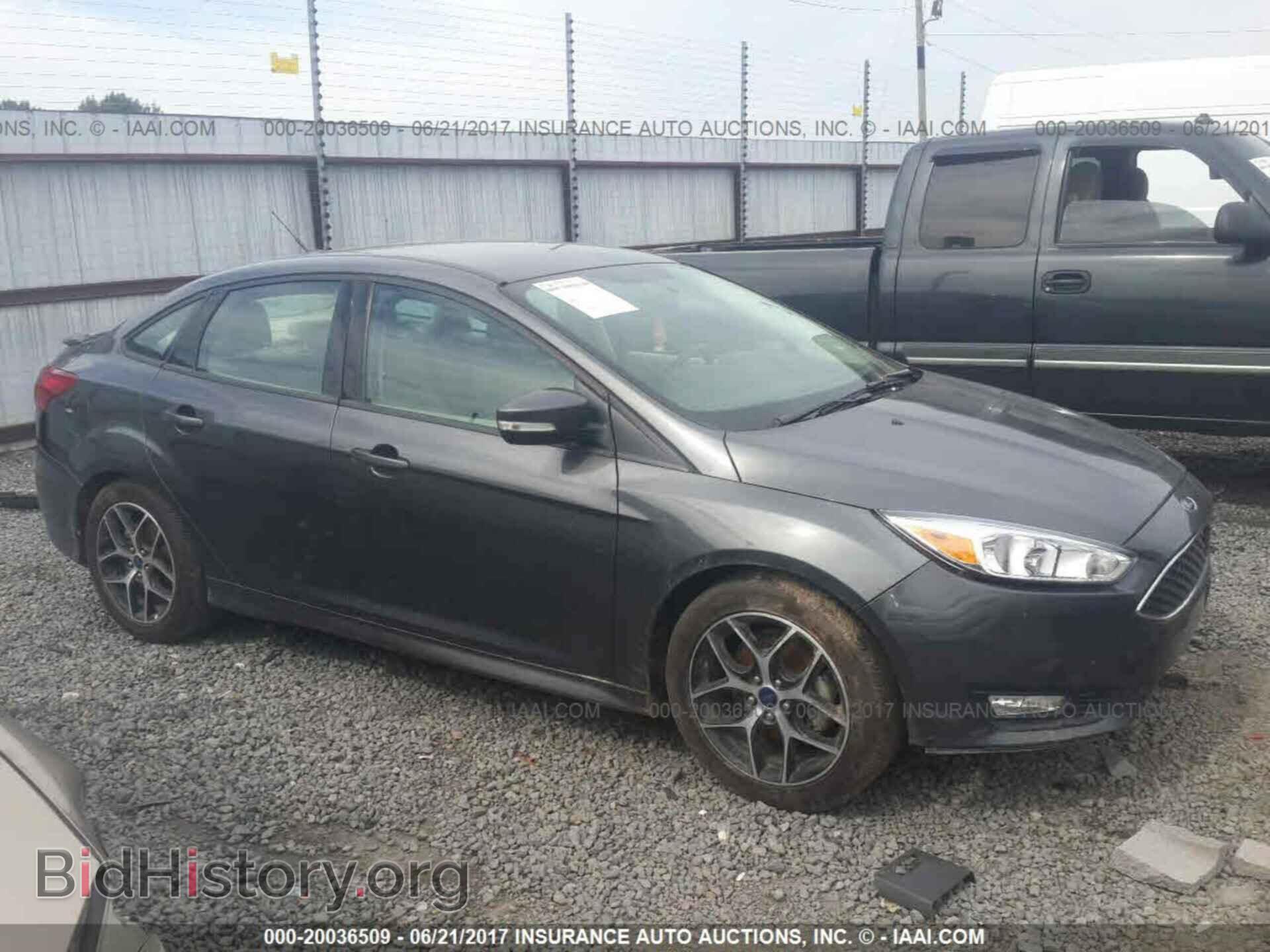 Фотография 1FADP3F24GL376643 - Ford Focus 2016
