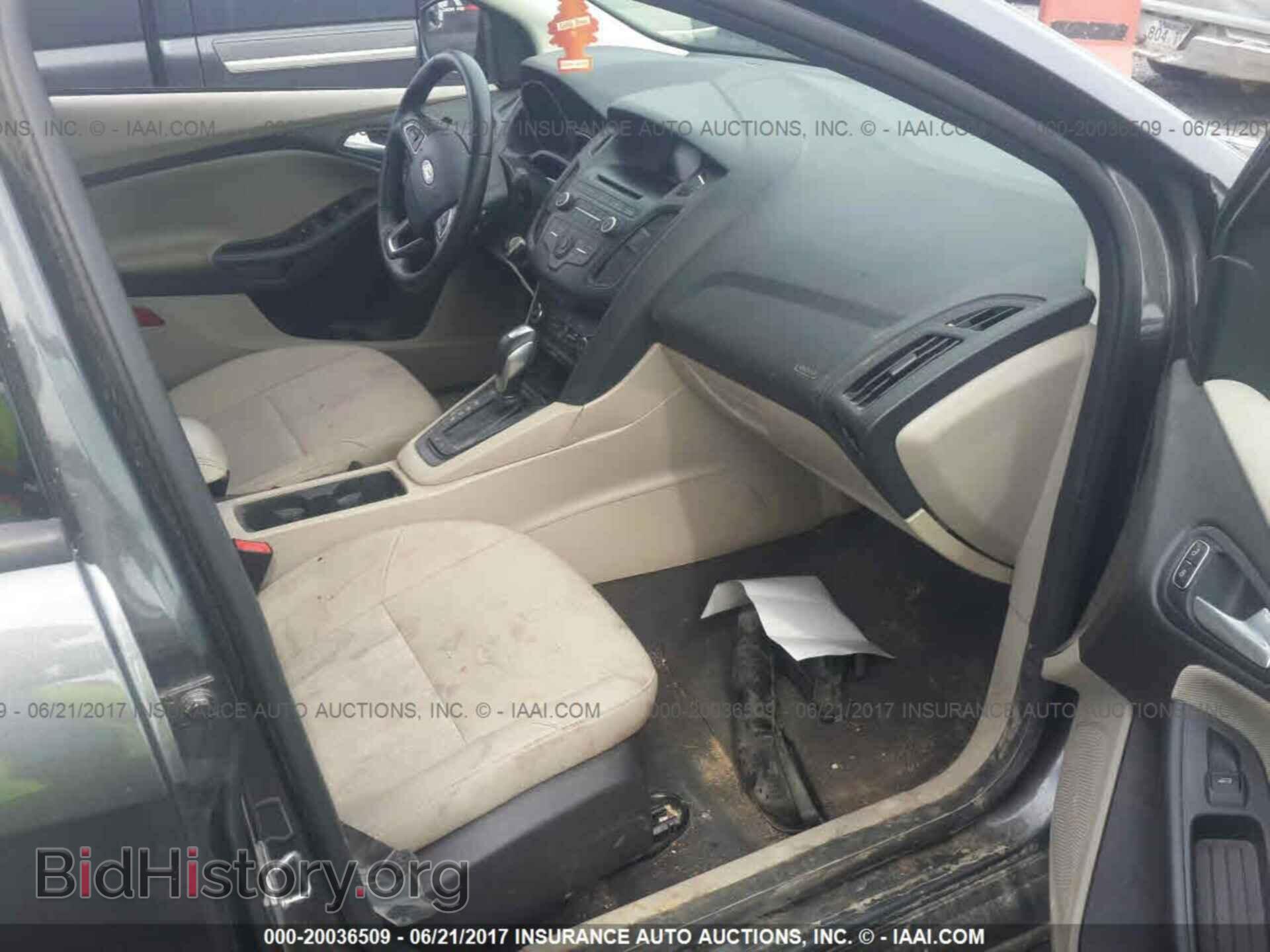 2016 Ford Focus - VIN: 1FADP3F24GL376643 - Фото 5