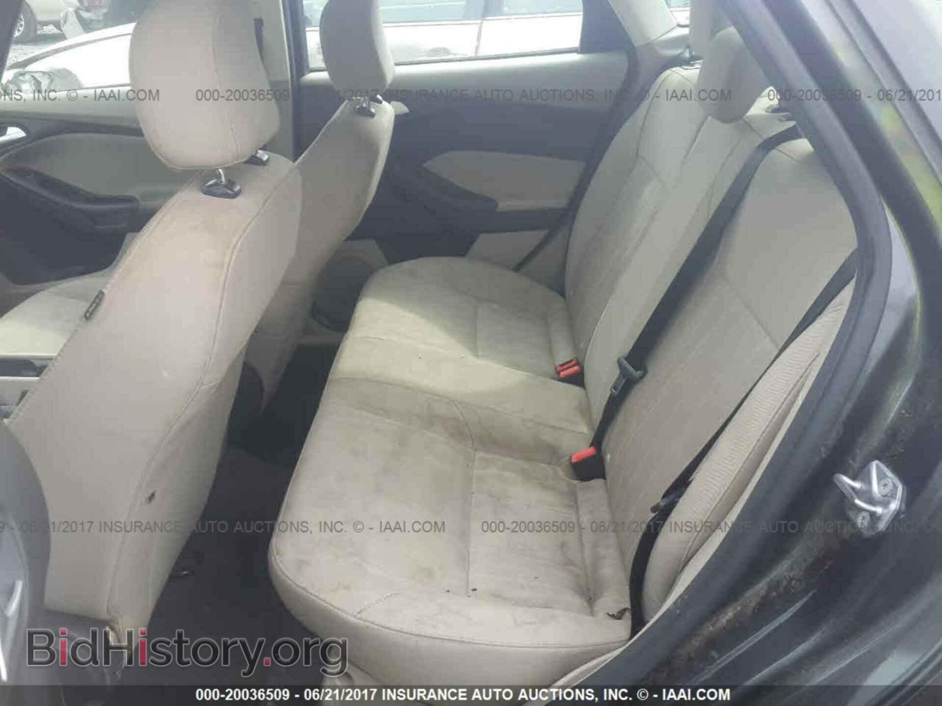 2016 Ford Focus - VIN: 1FADP3F24GL376643 - Фото 8